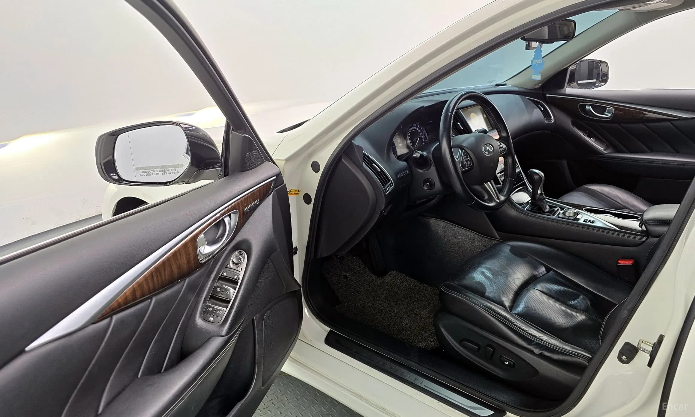 Q50