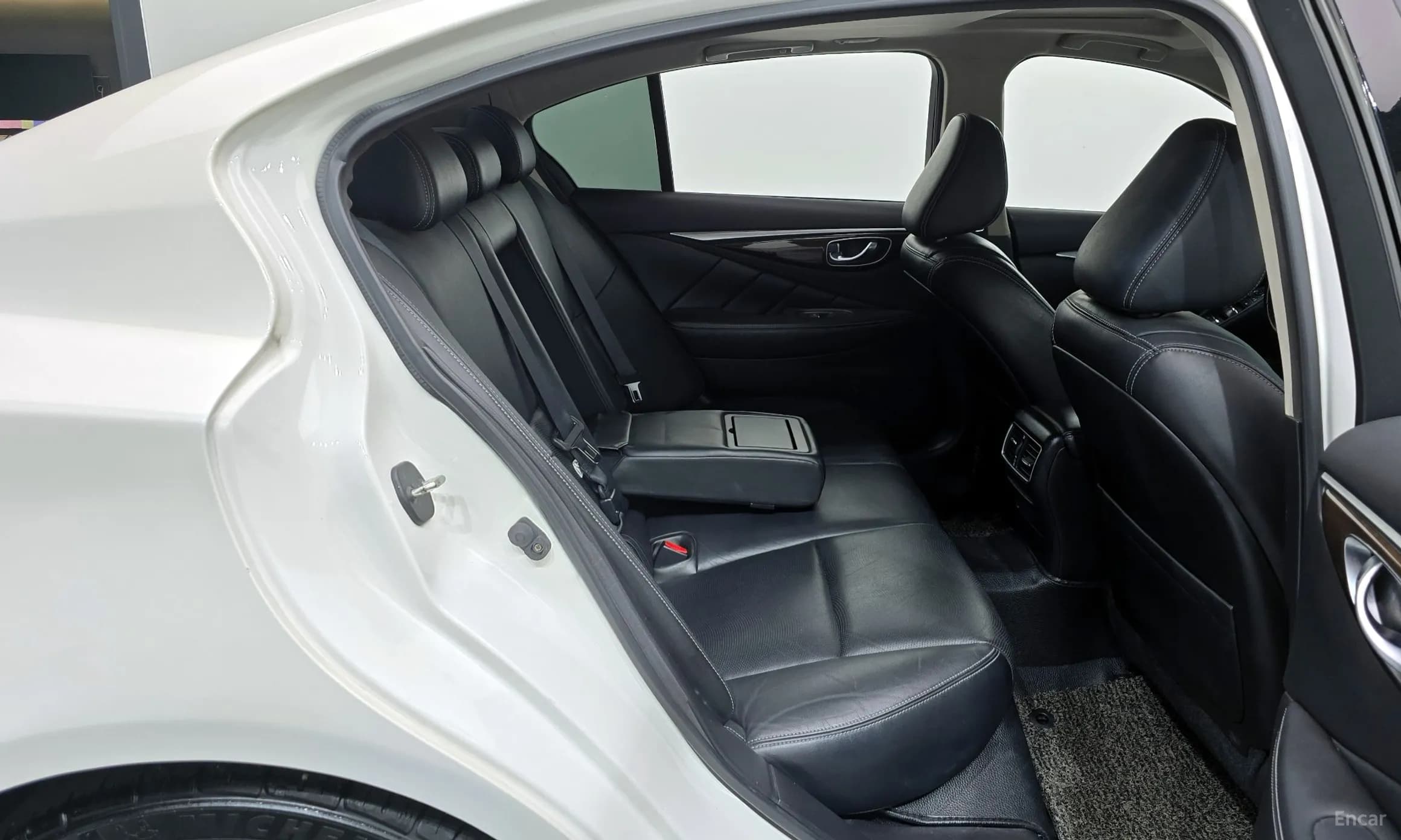 Q50