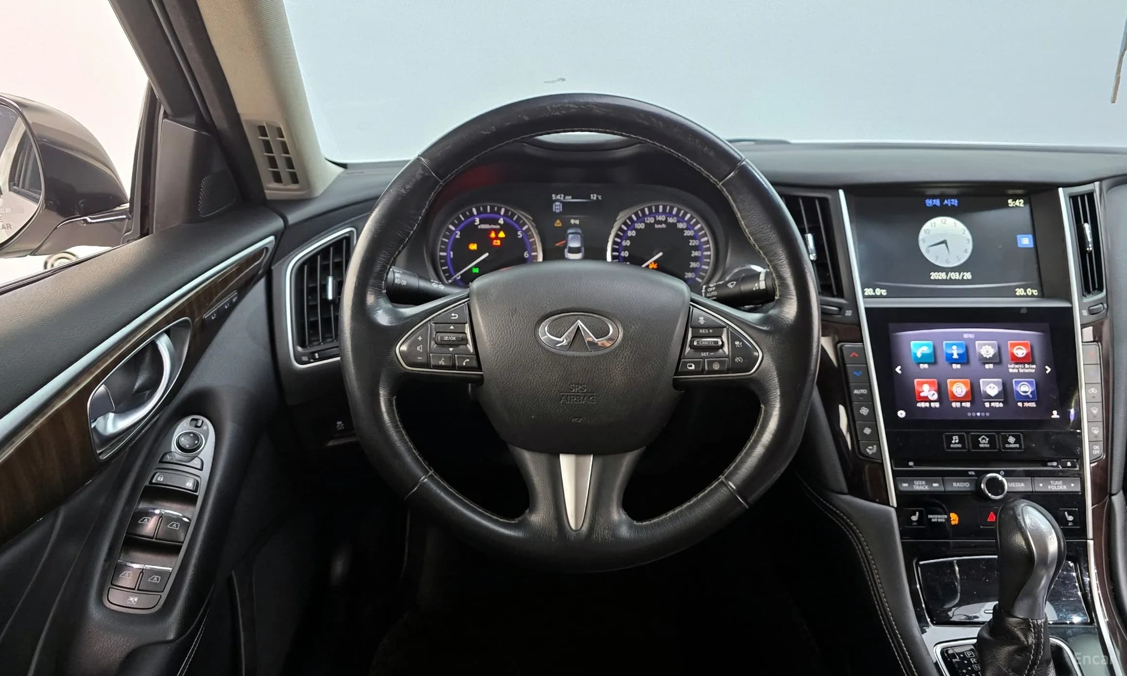 Q50