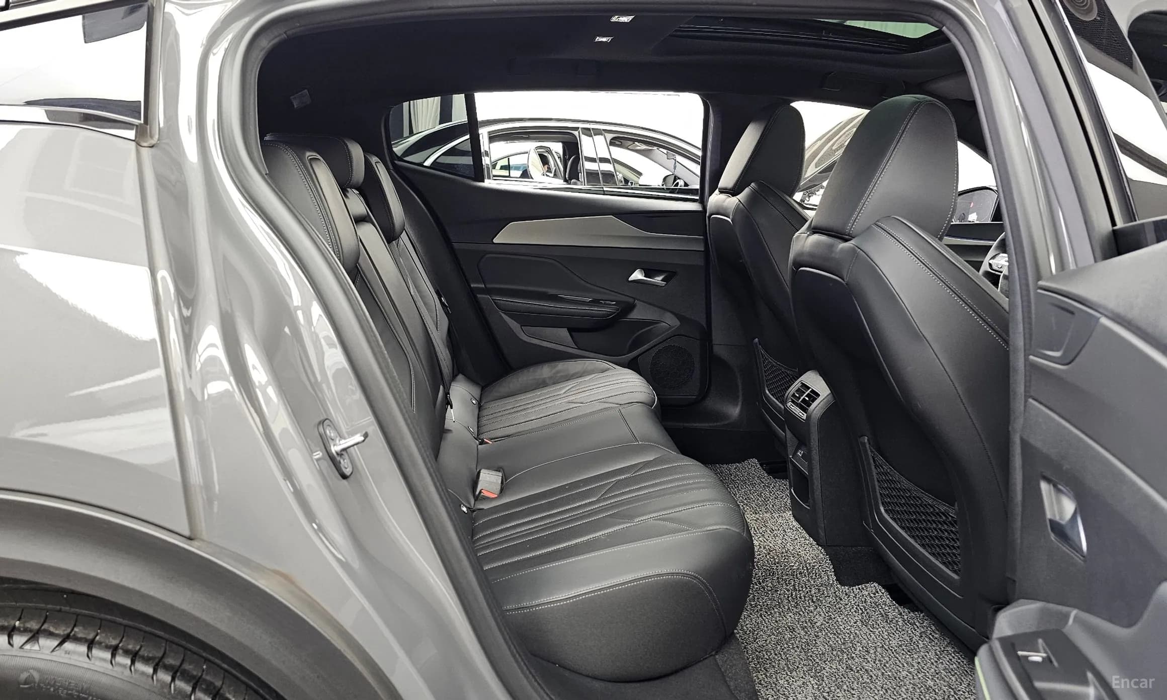 m1Bw200E2YqeygG33_dc2:407