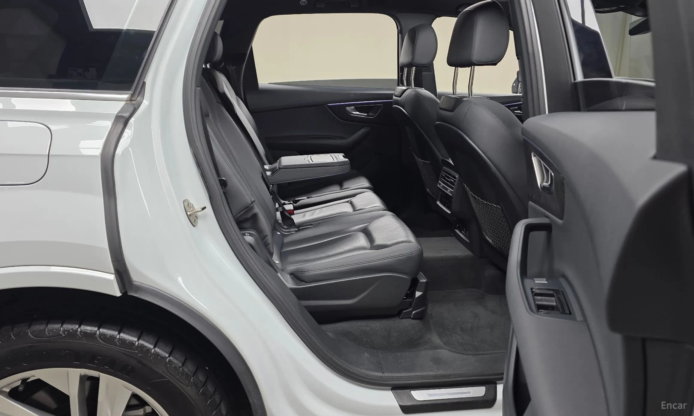 Q7 (4M)