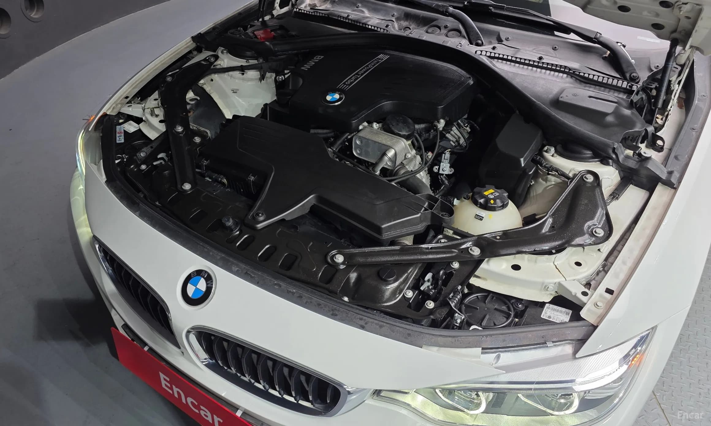 Series 4 (F32)