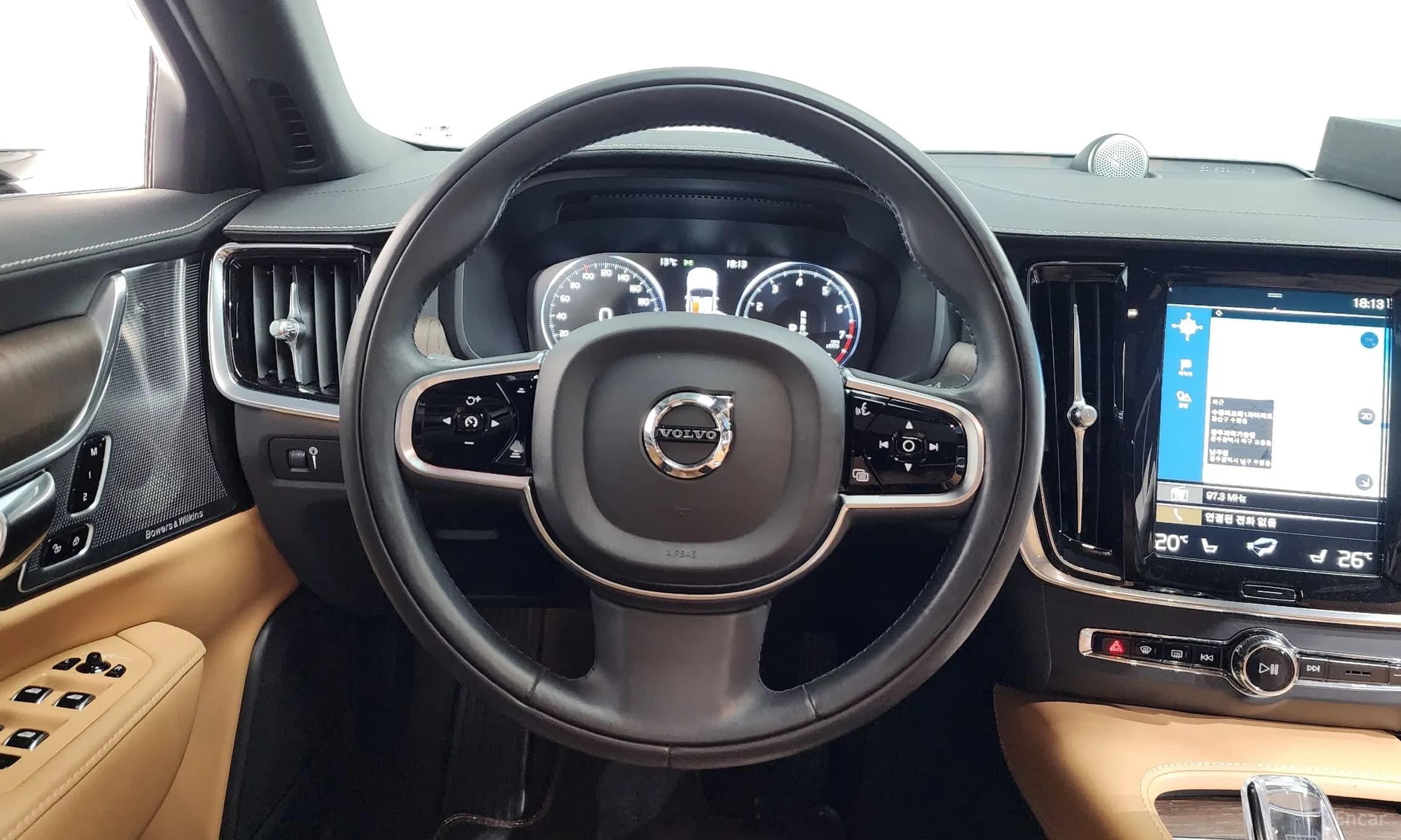 S90