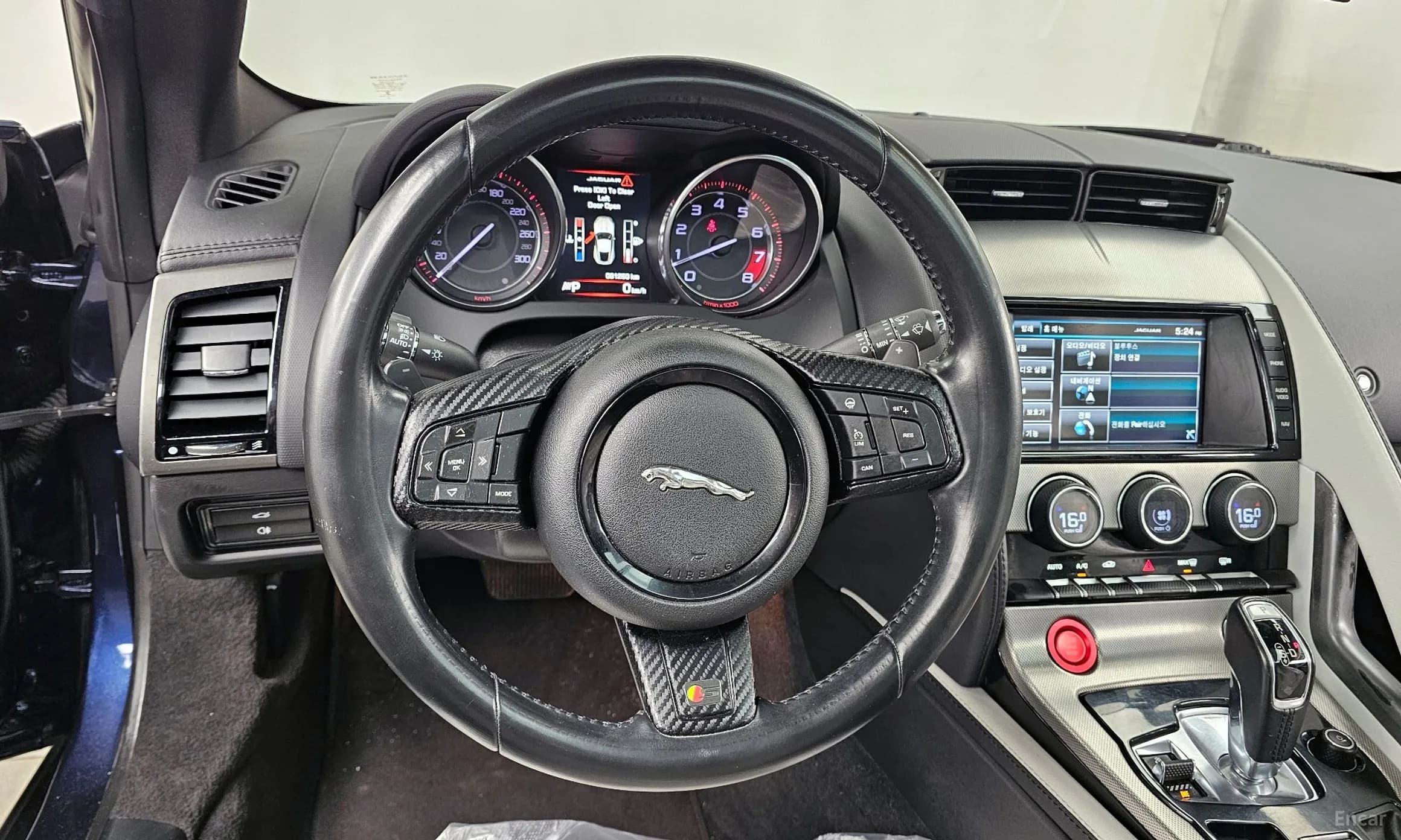 F-TYPE