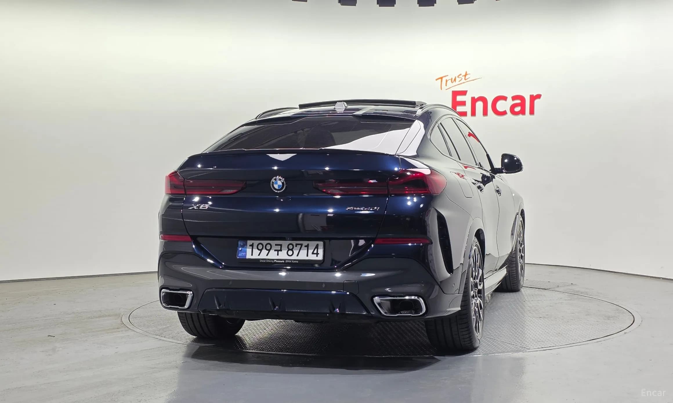 X6 (G06)