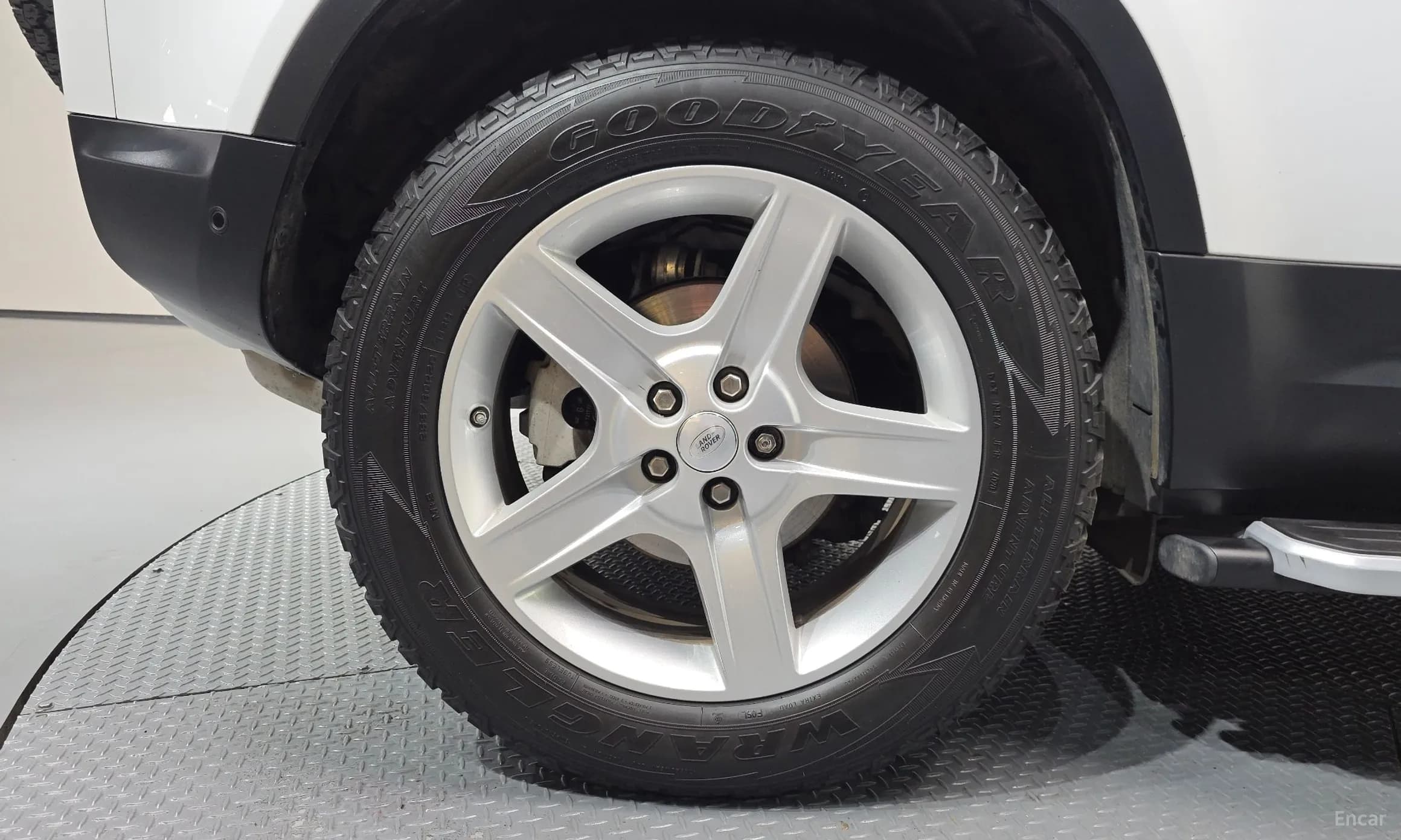 Defender (L663)