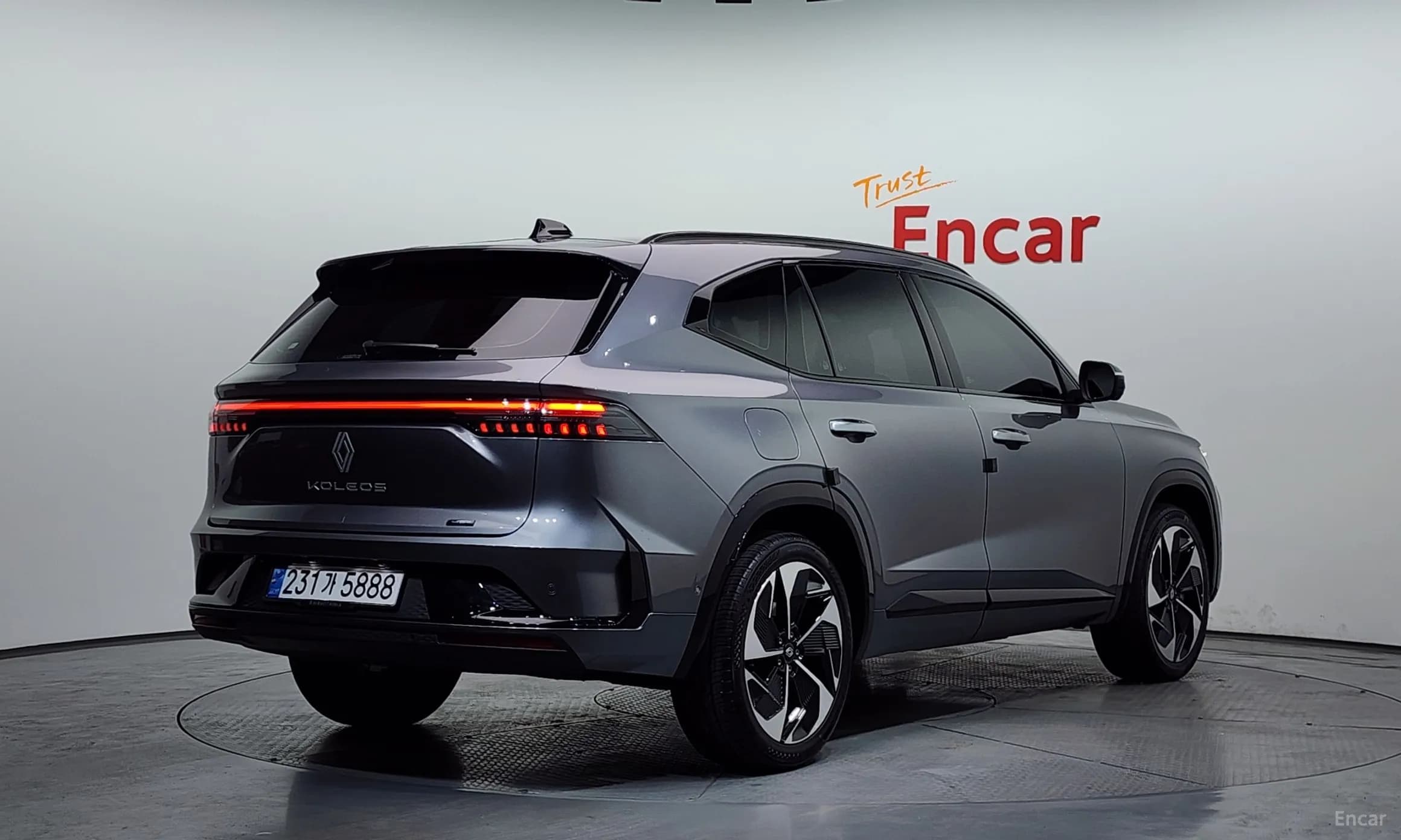Grang Koleos