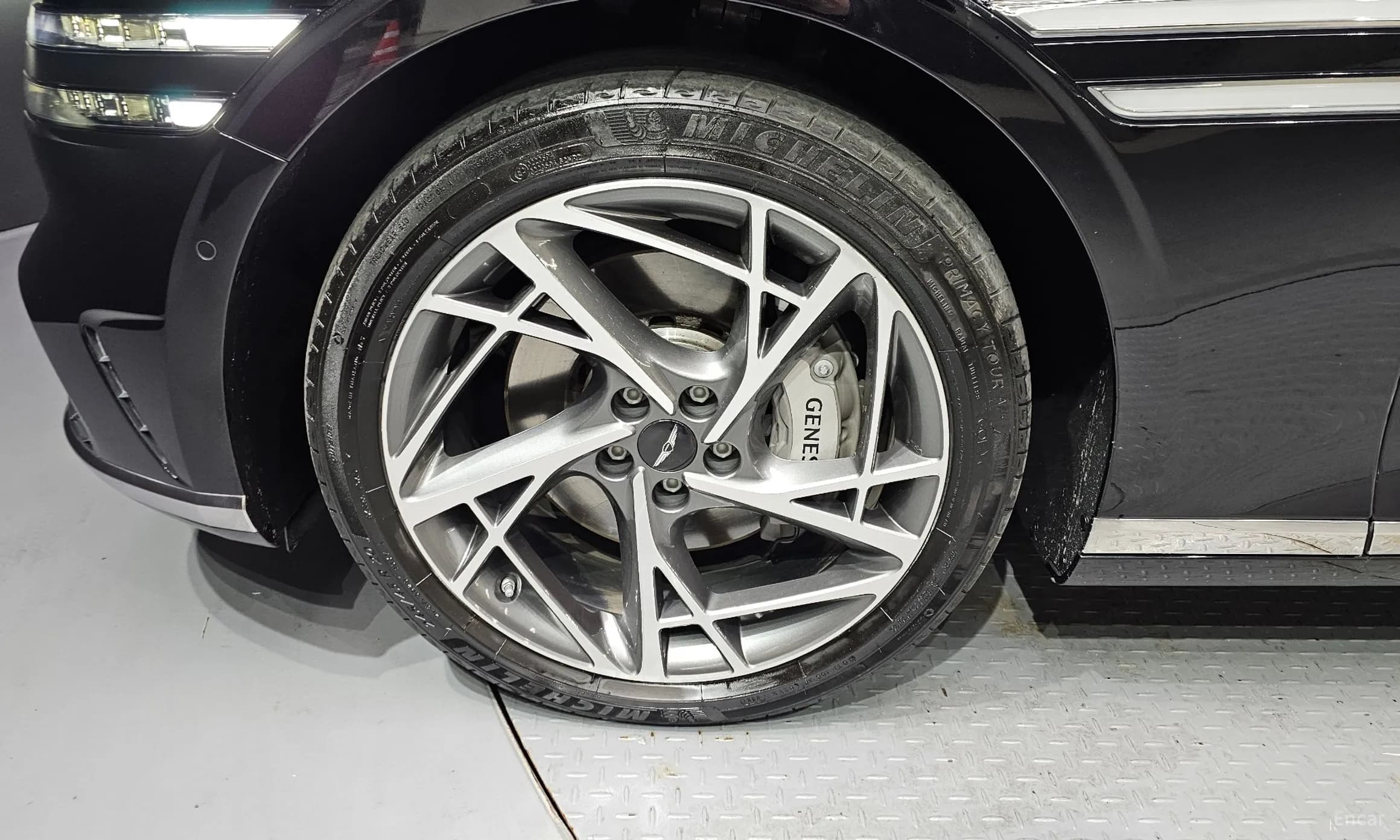 G90 (RS4)