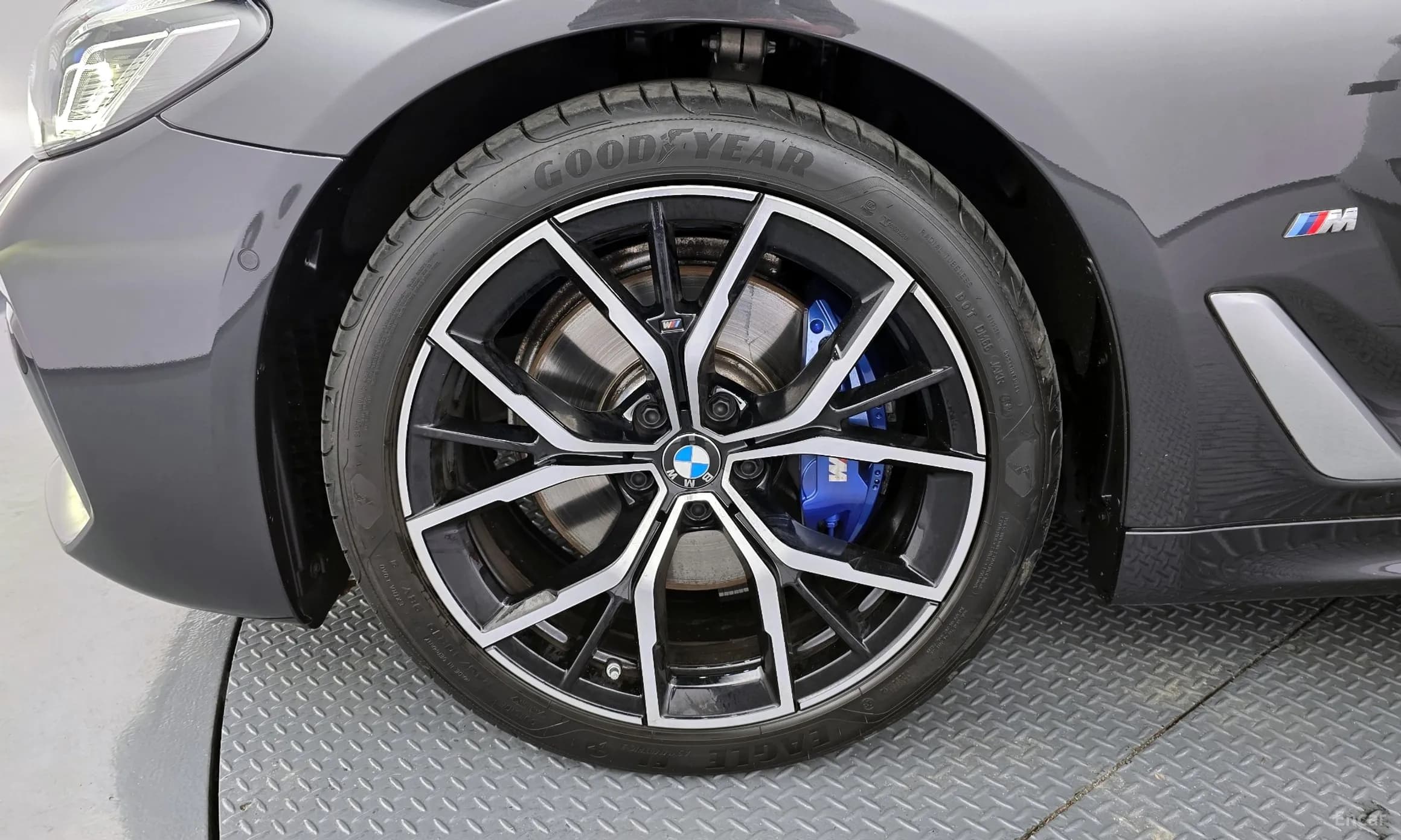 5 Series (G30)