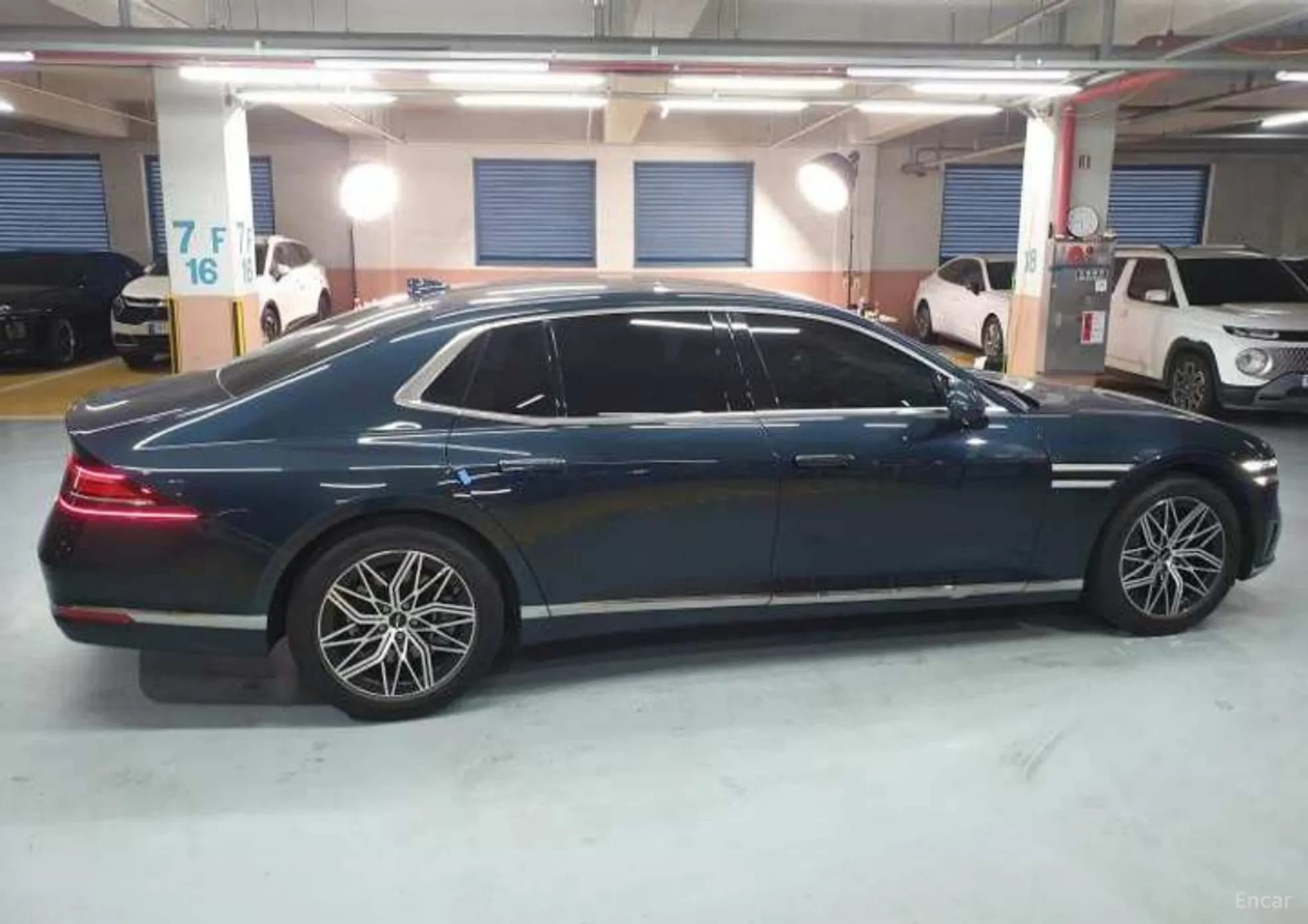 G90 (RS4)