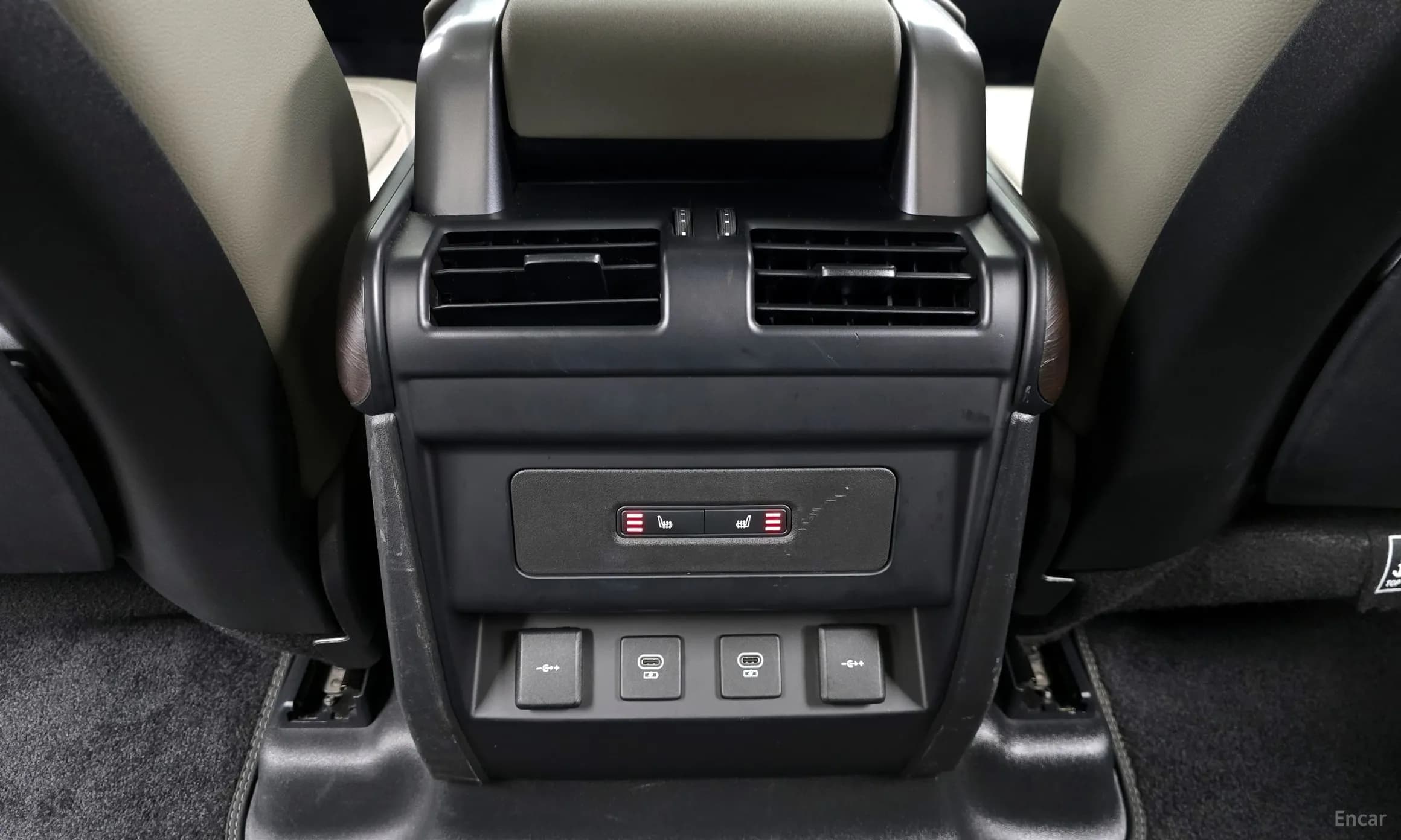 Defender (L663)