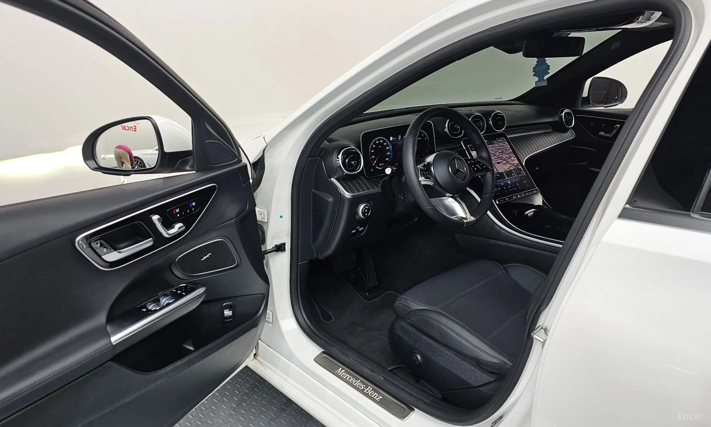 C-Class W206