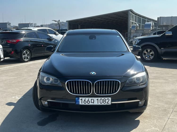 7 Series (F01)