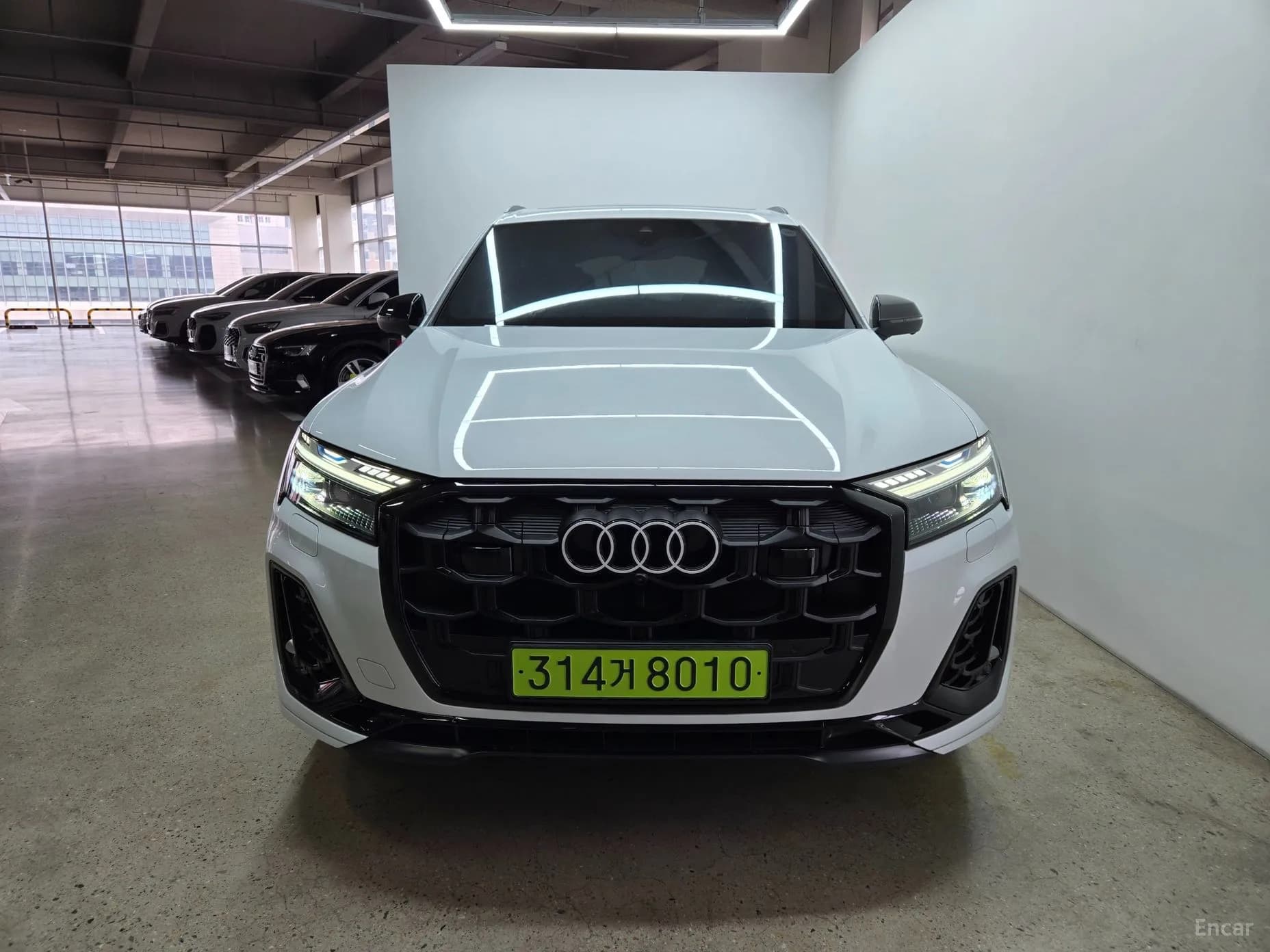 Q7 (4M)