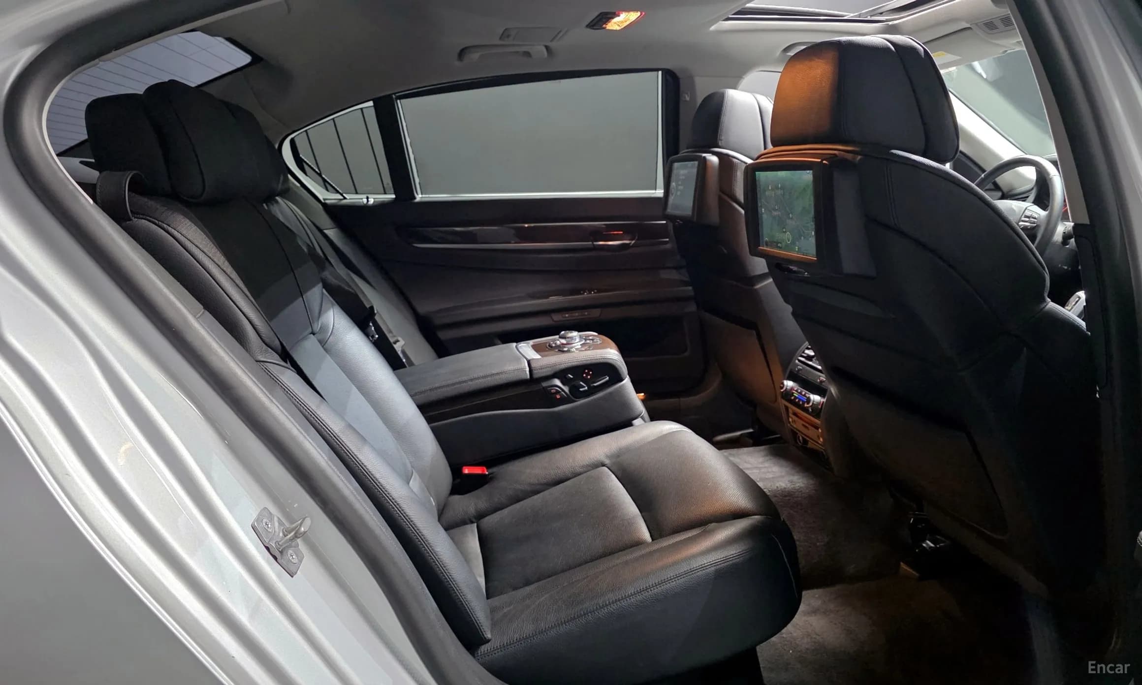 7 Series (F01)