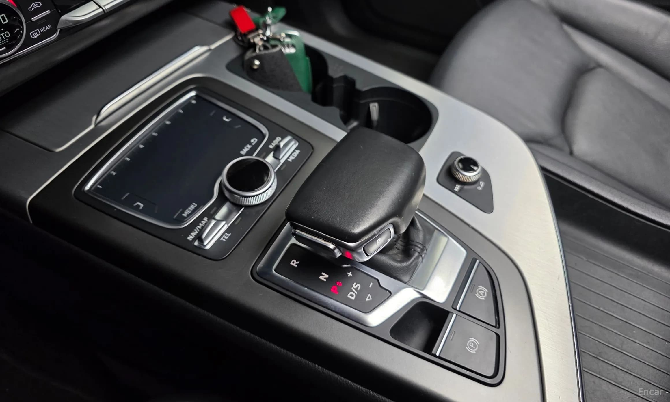 Q7 (4M)