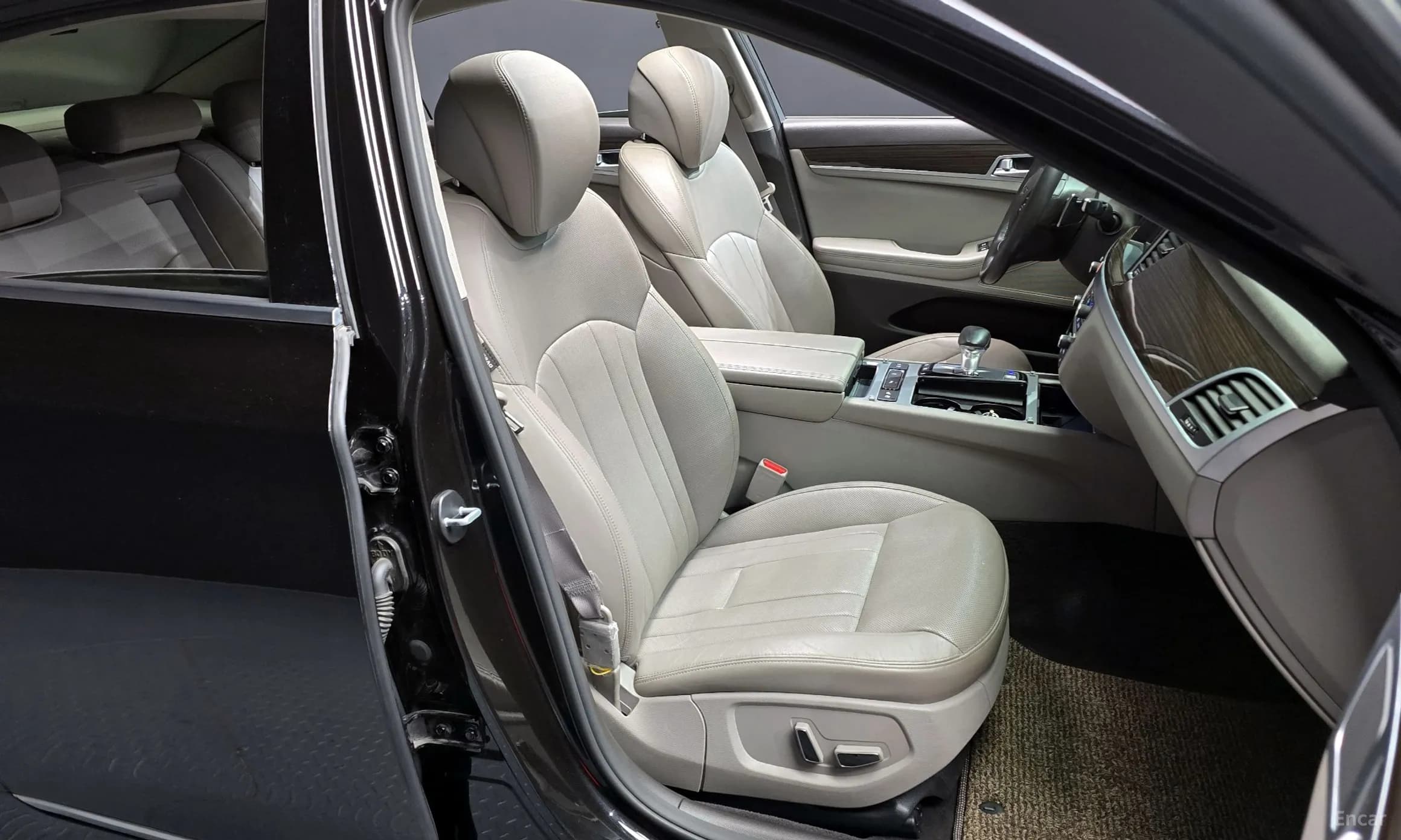 G80