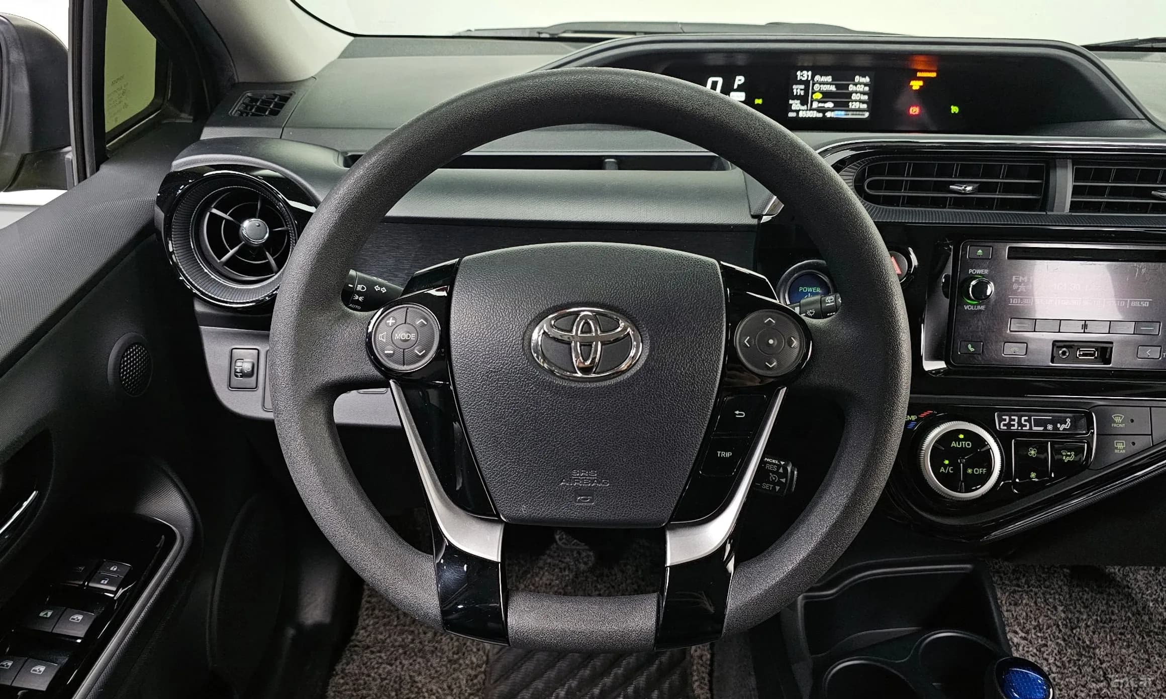 Prius C