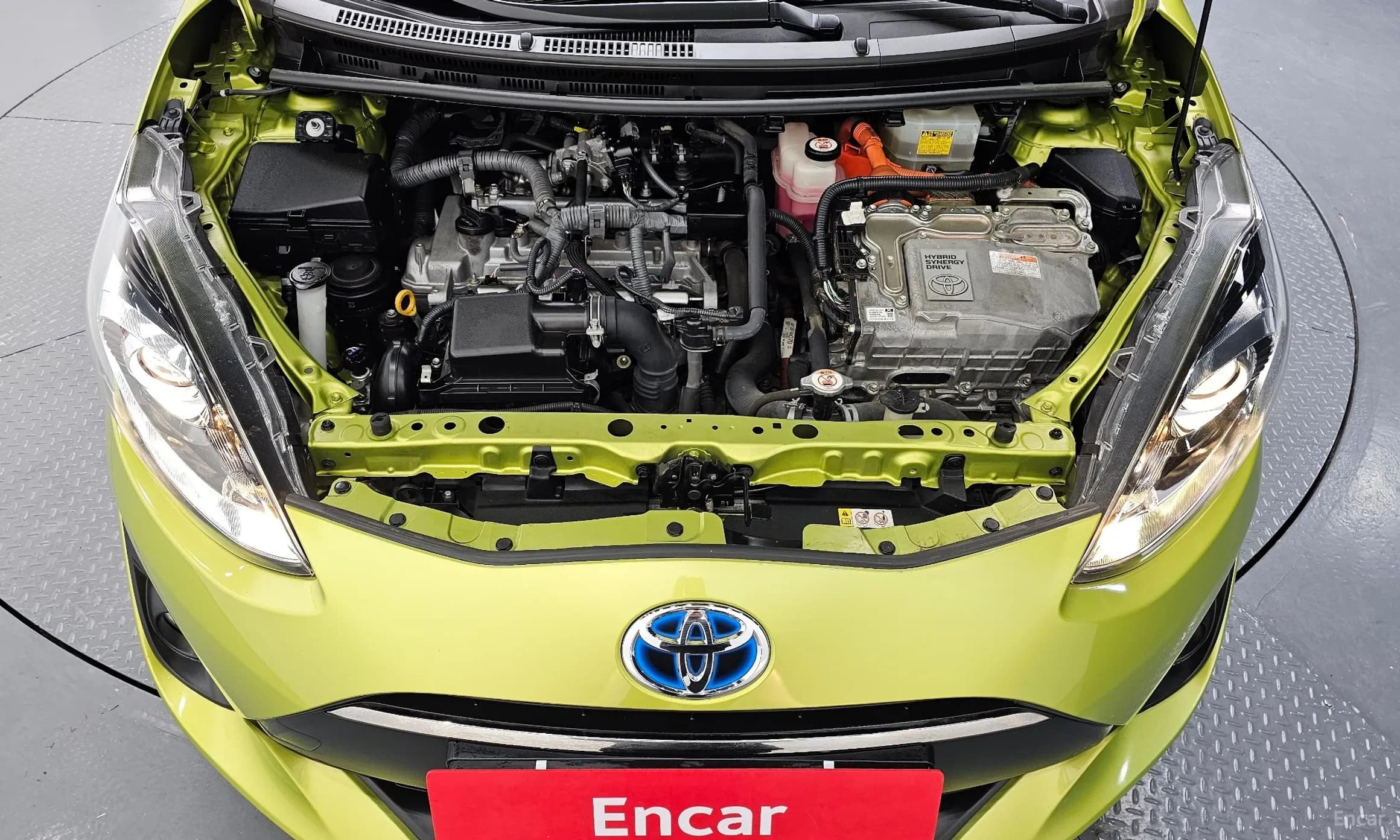 Prius C