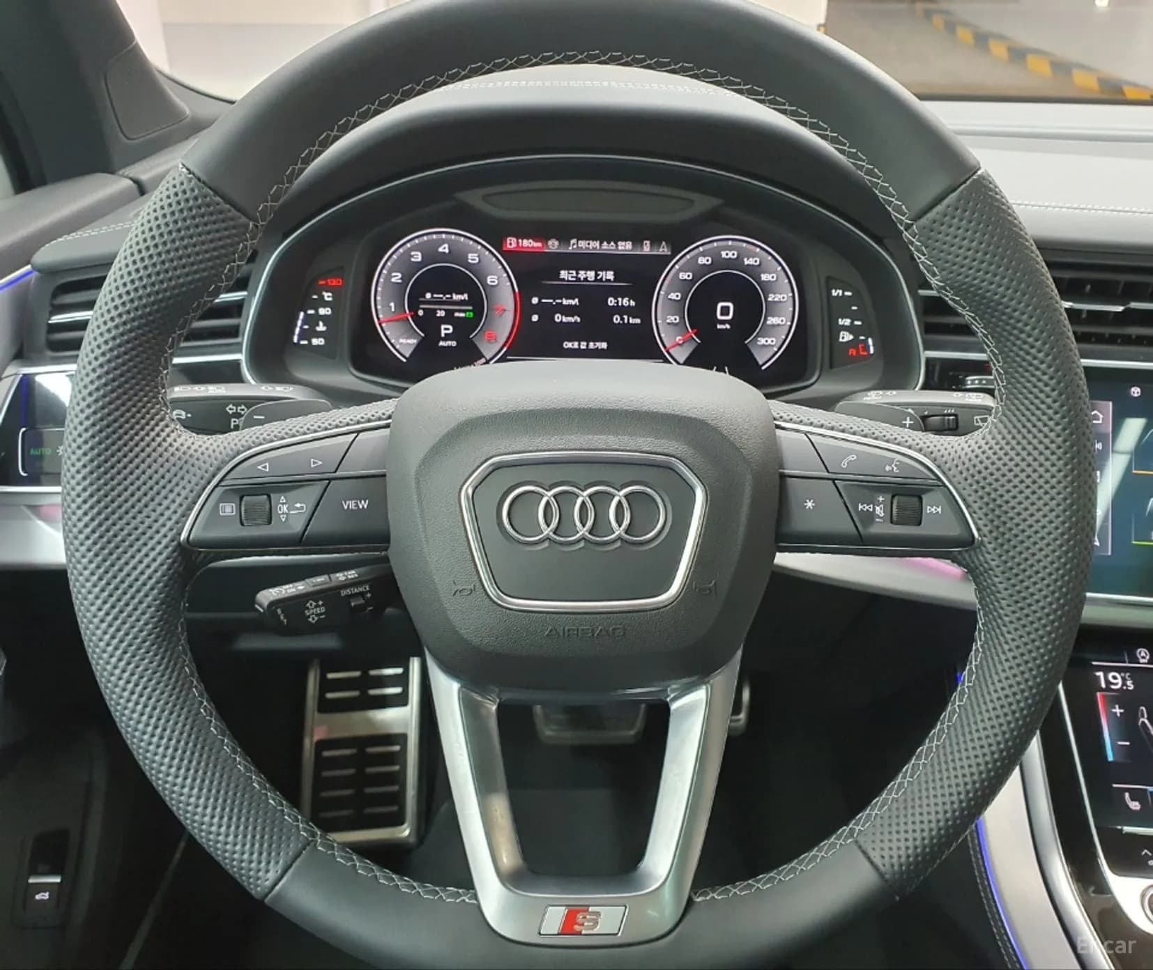 Q7 (4M)