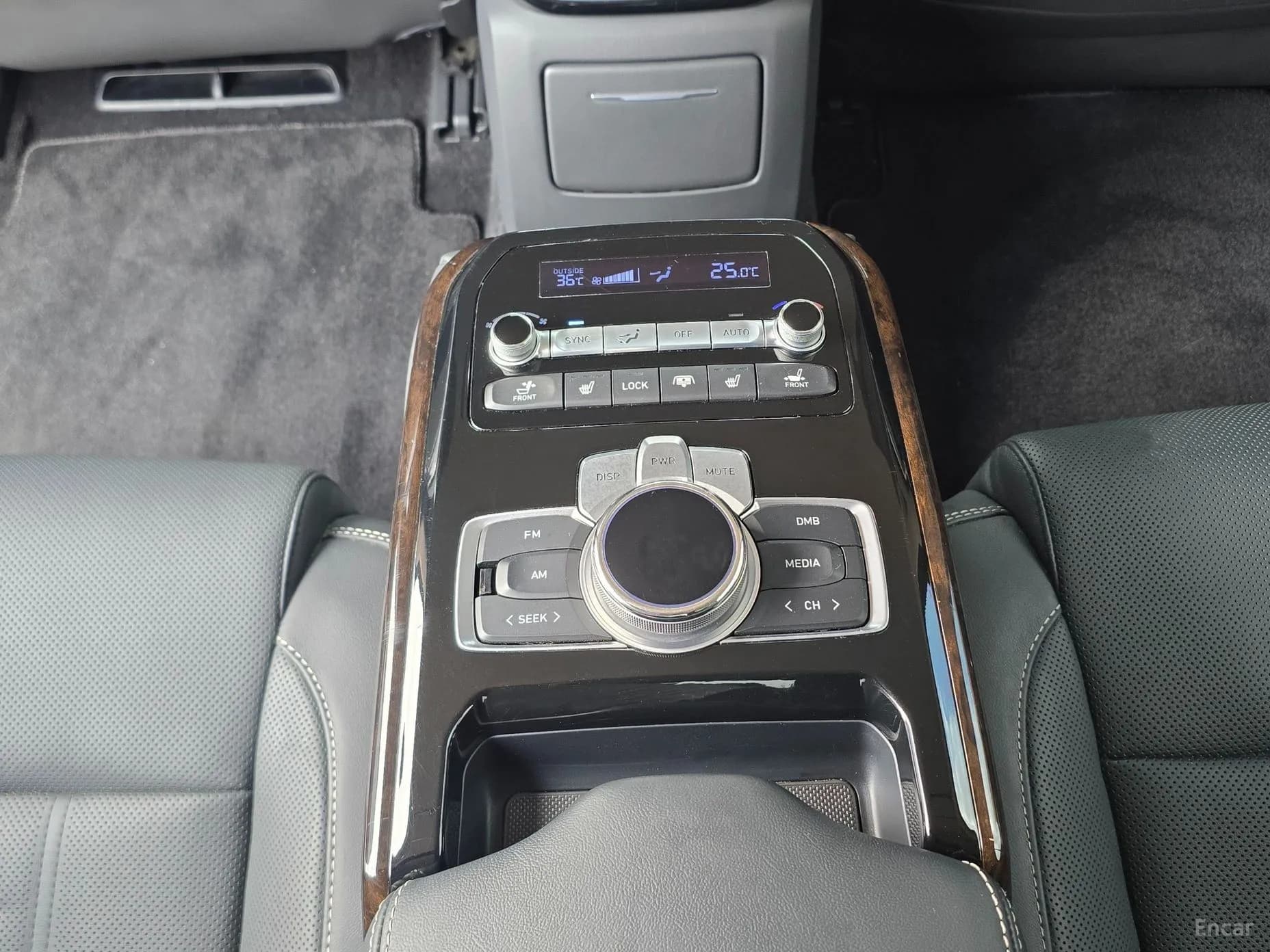 G90