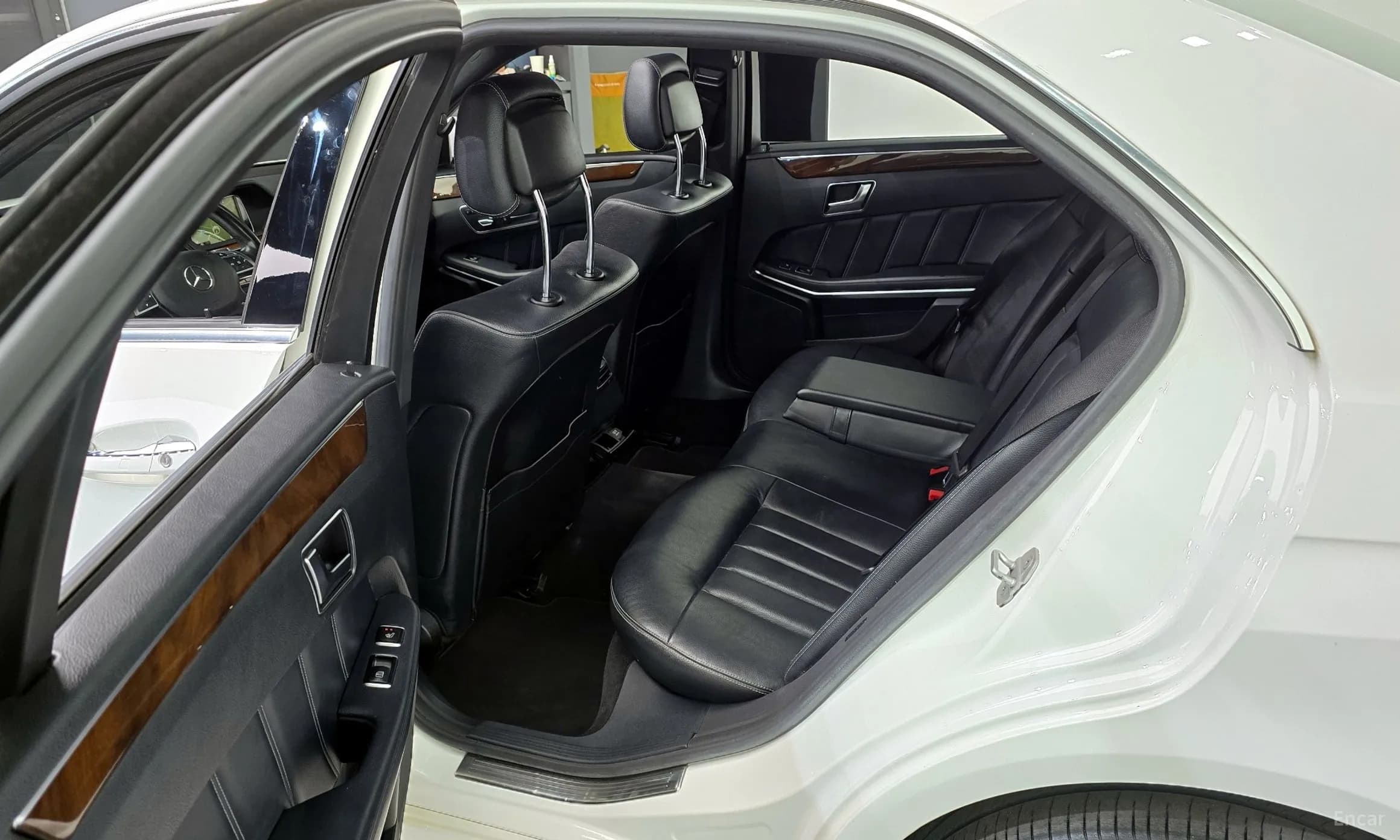 E-Class W212
