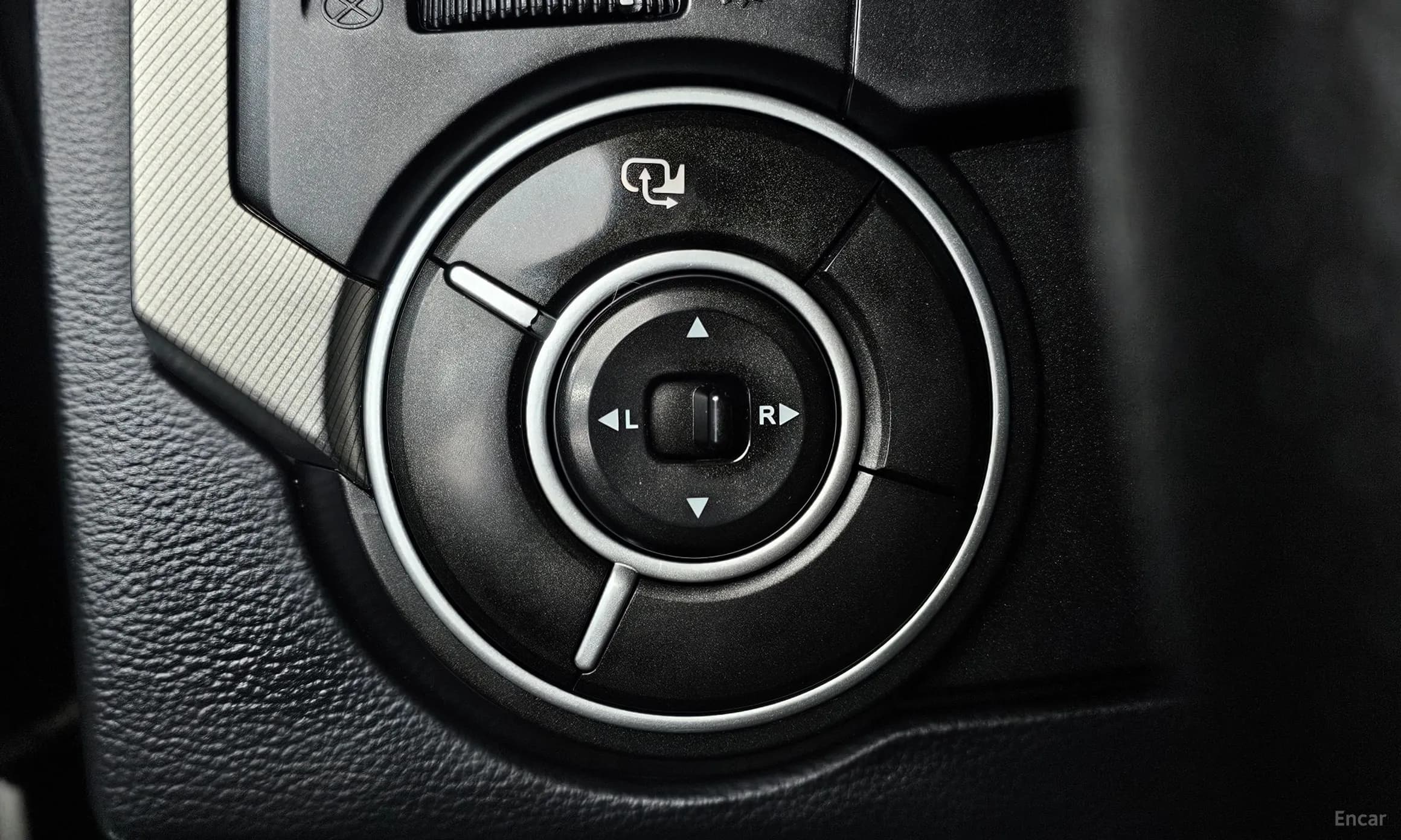 Korando Sports
