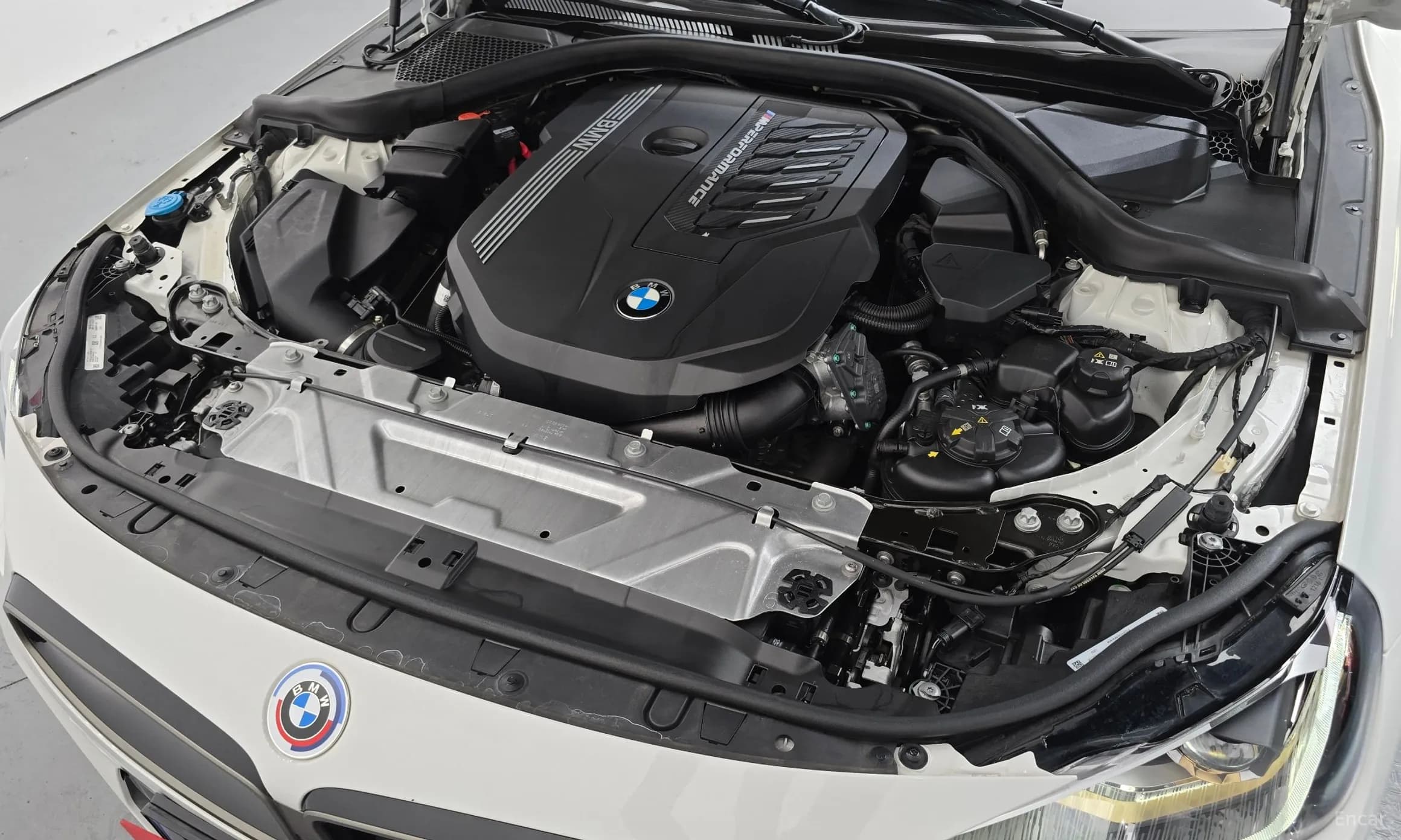 2 Series (G42)