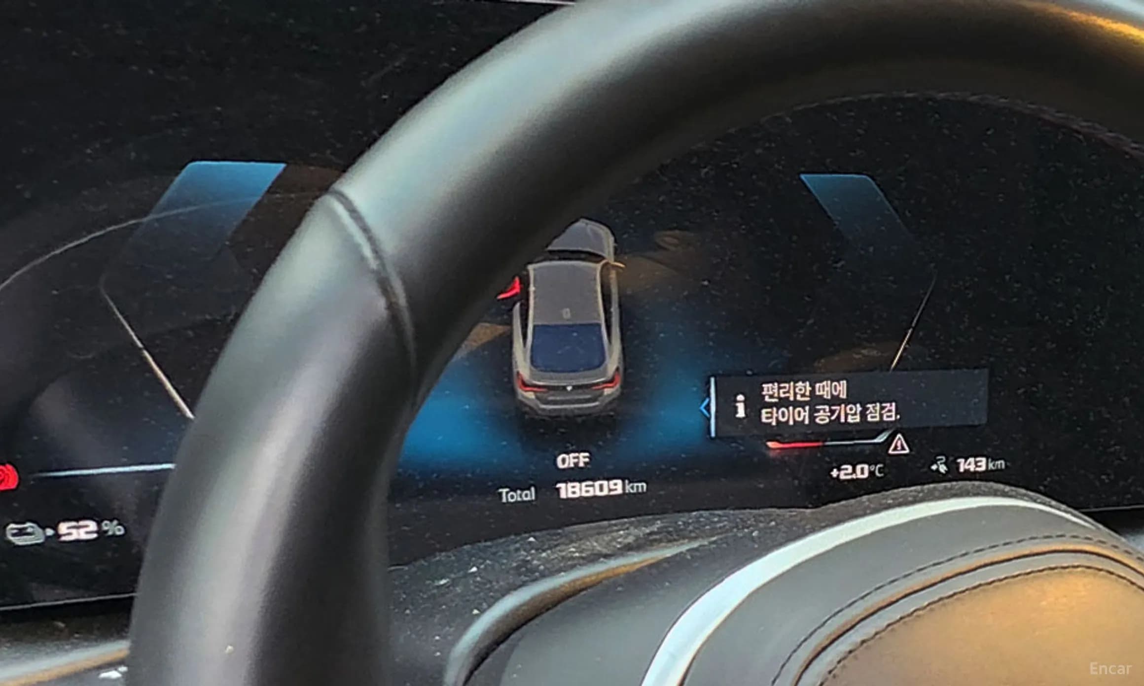 i4