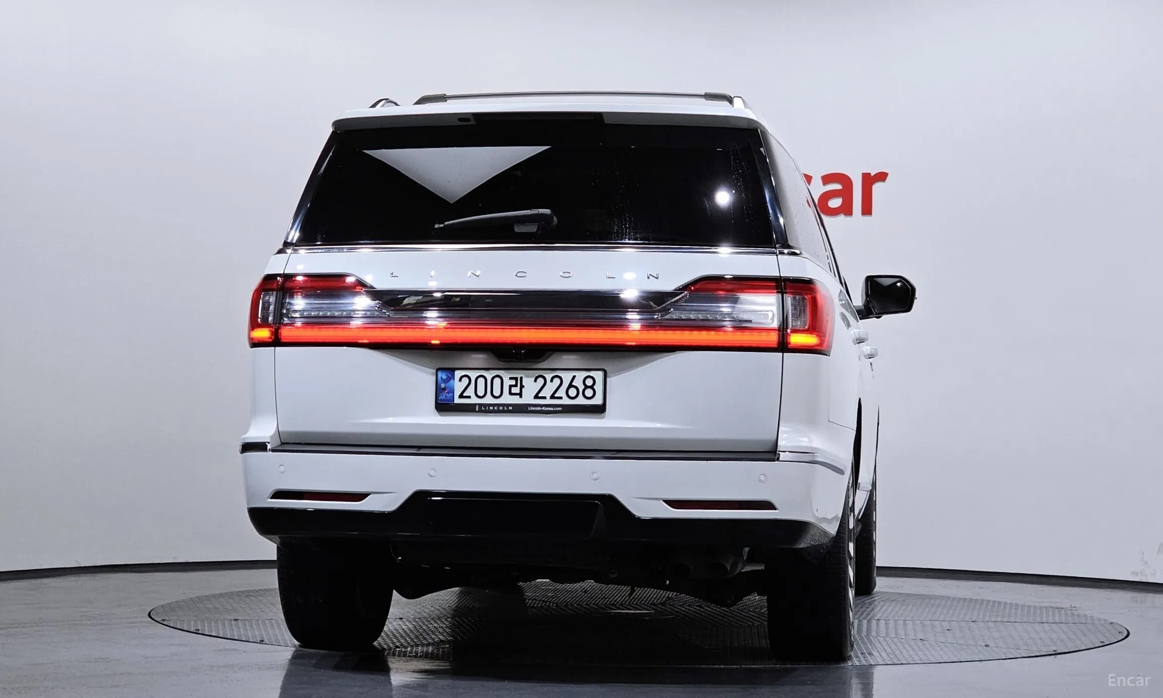 Navigator 4th generation