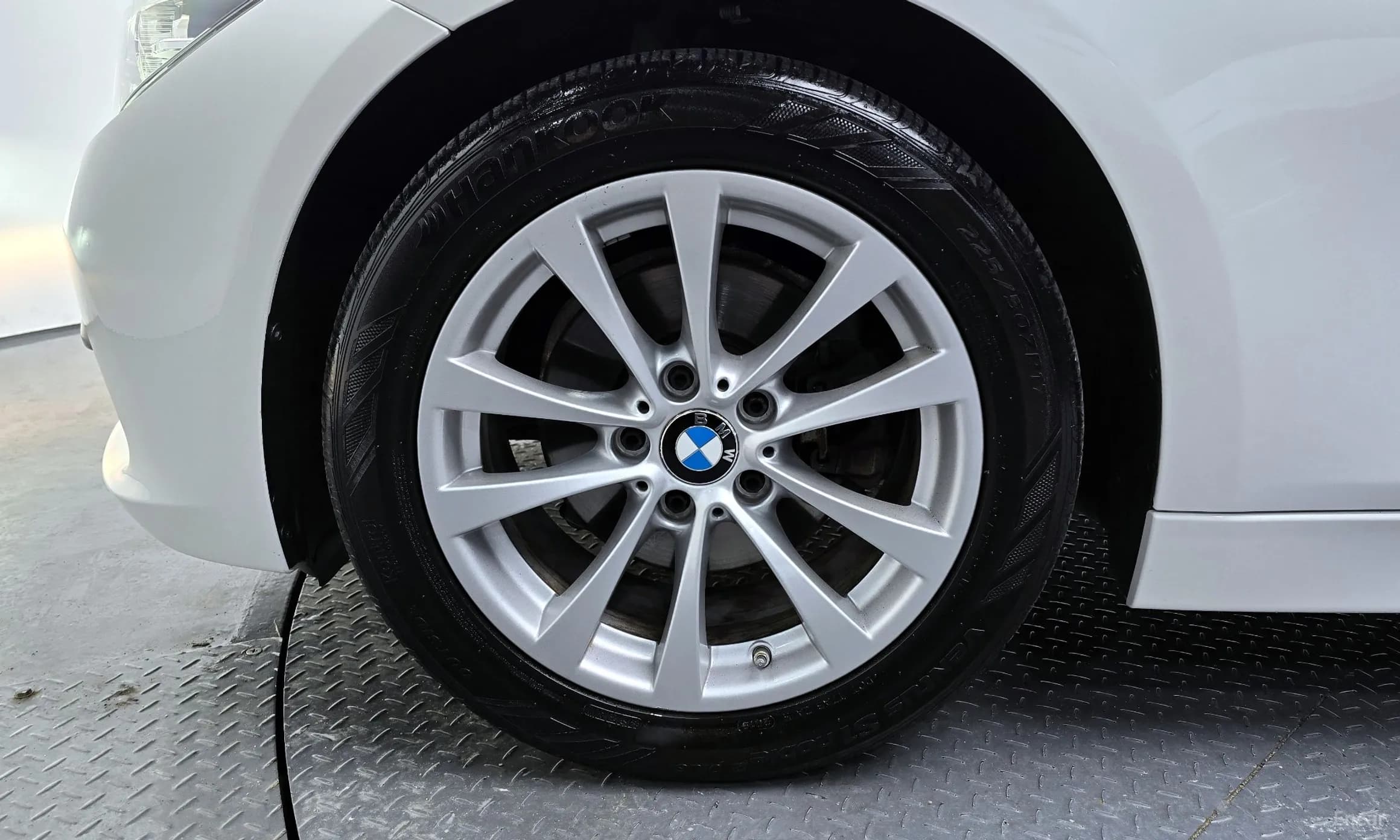3 Series (F30)