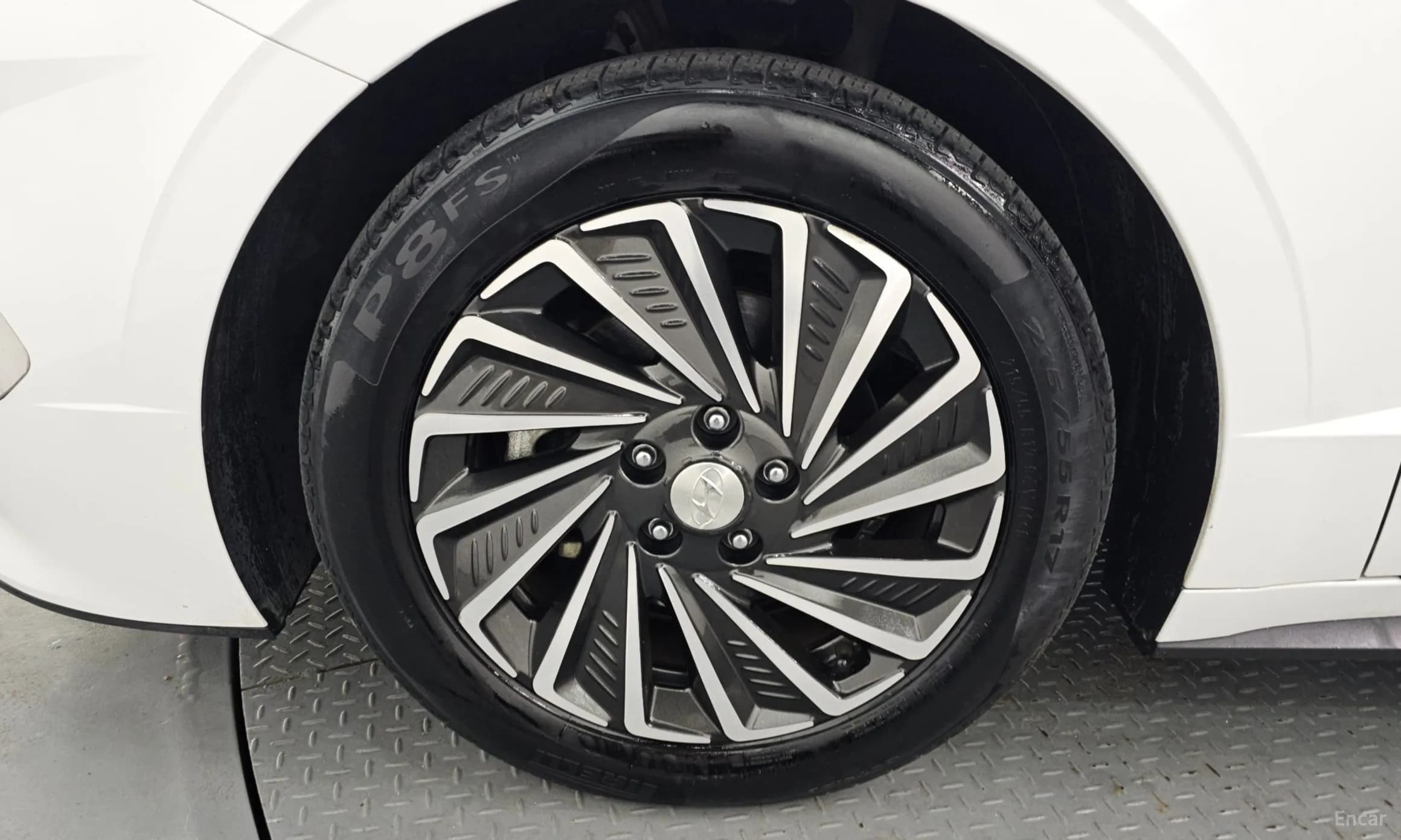 Sonata Hybrid (DN8)