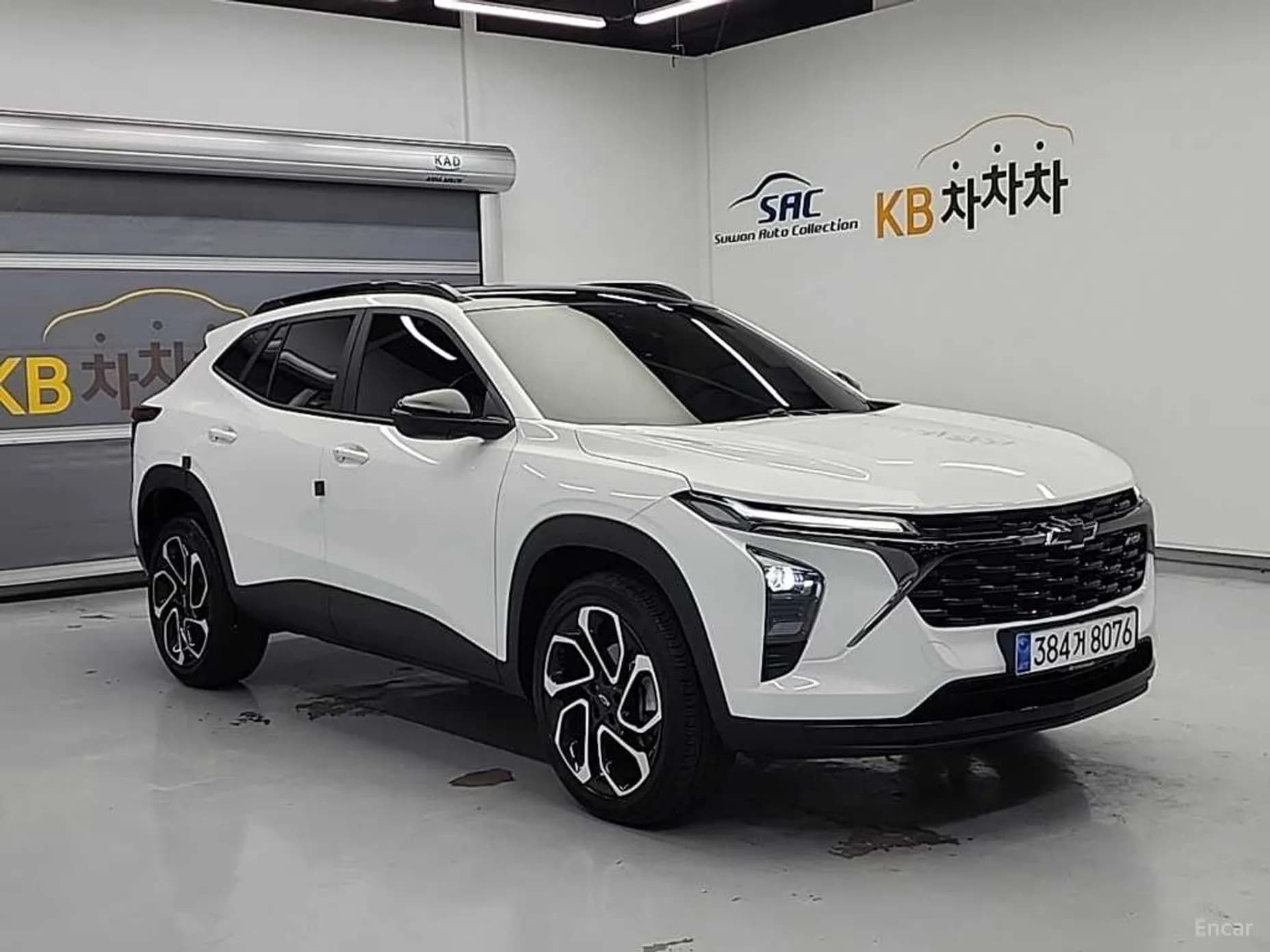 Trax Crossover