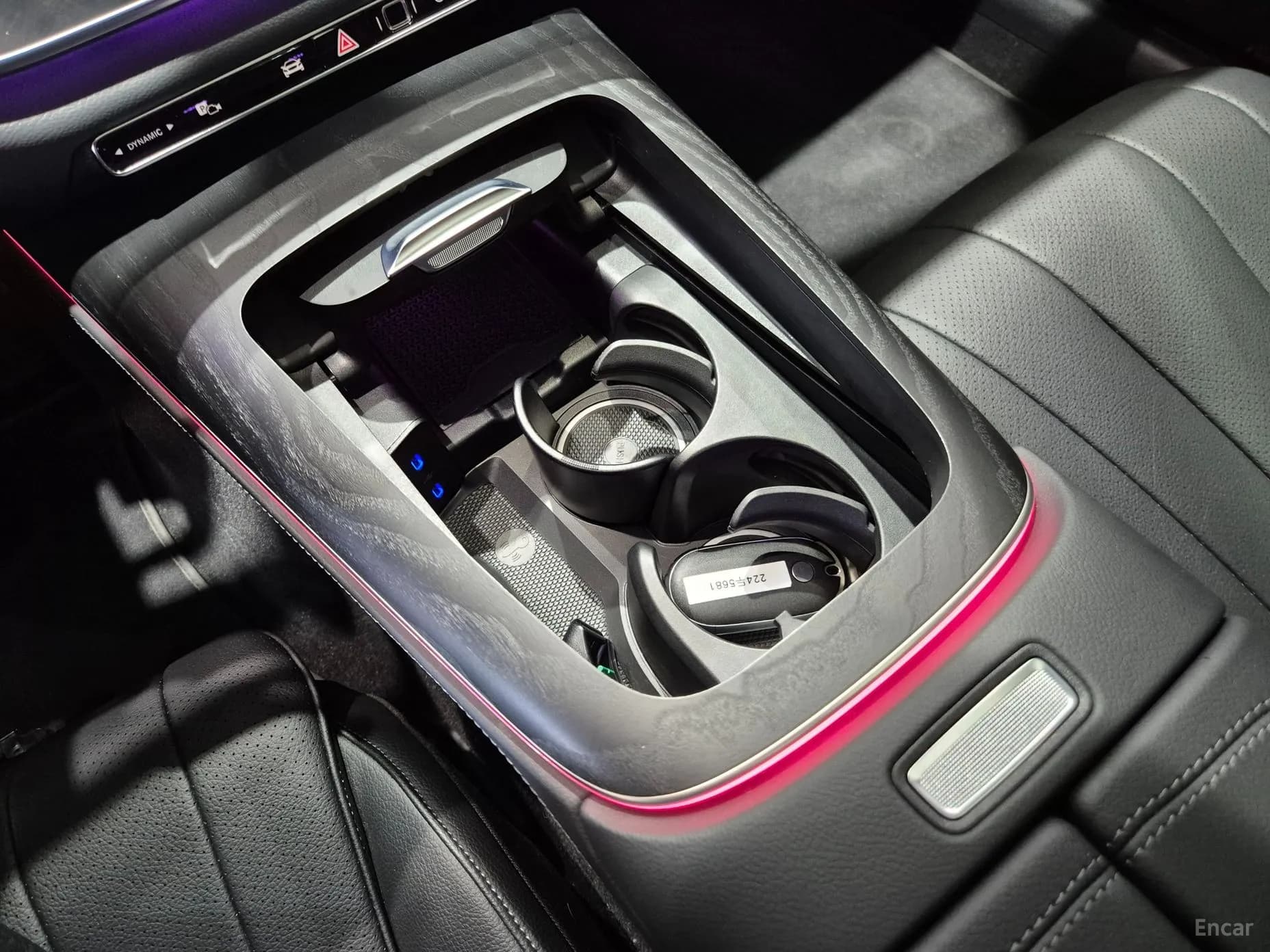 E-Class W214