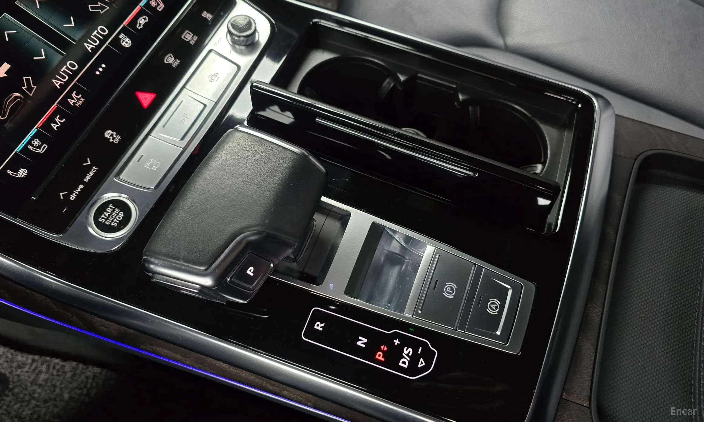 Q7 (4M)