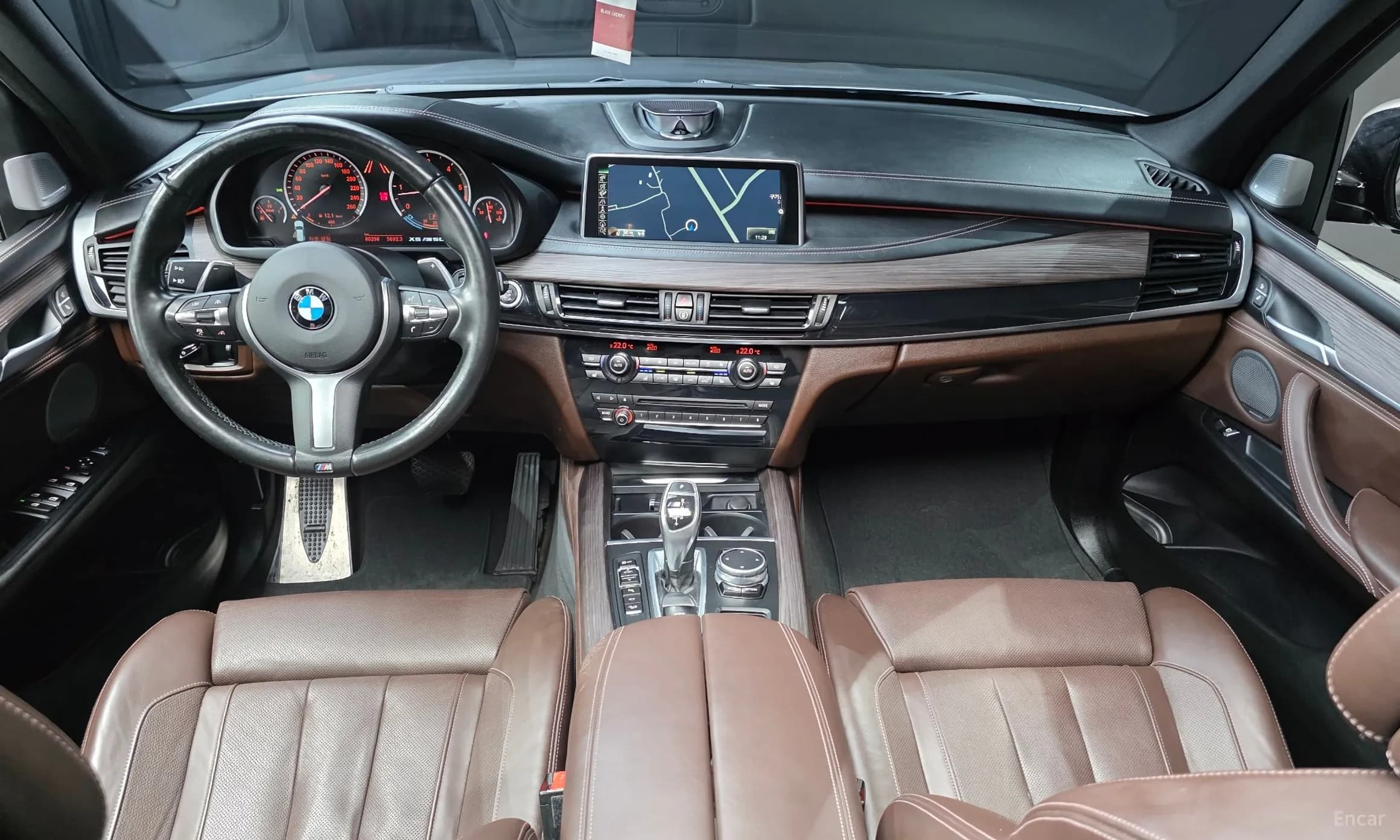 X5 (F15)