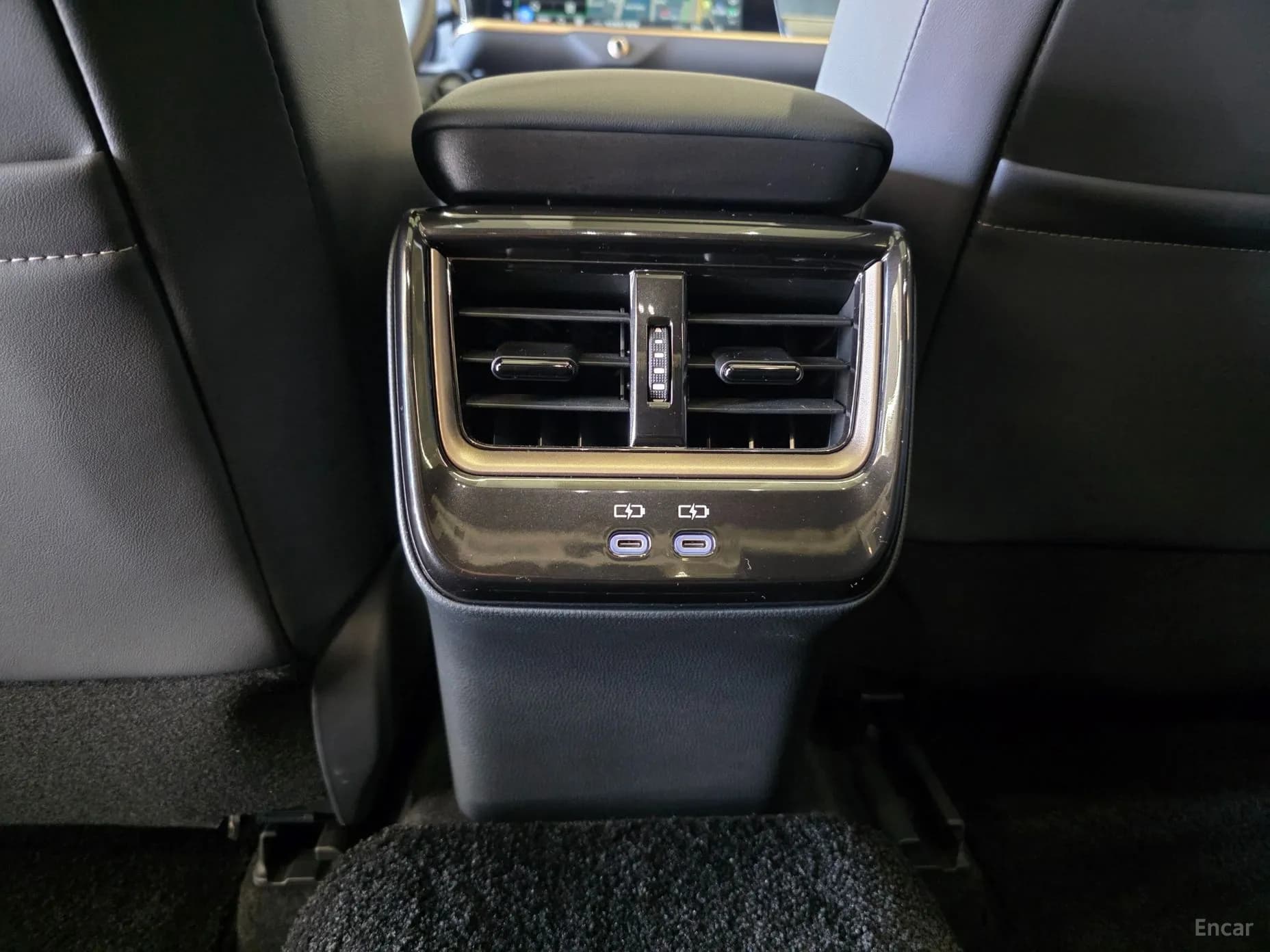 Crown crossover