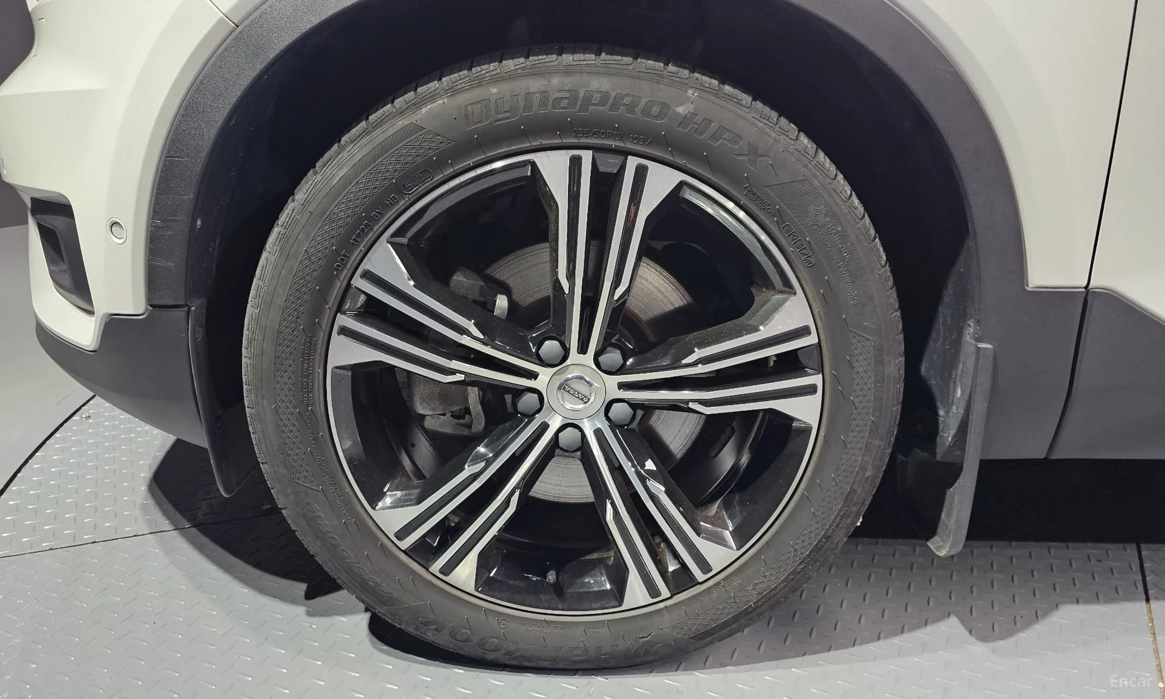 XC40