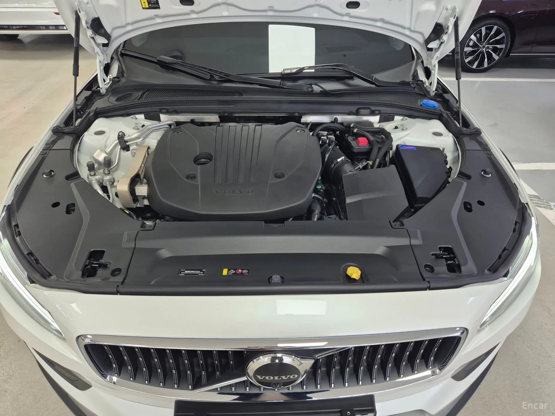 V90 Cross Country