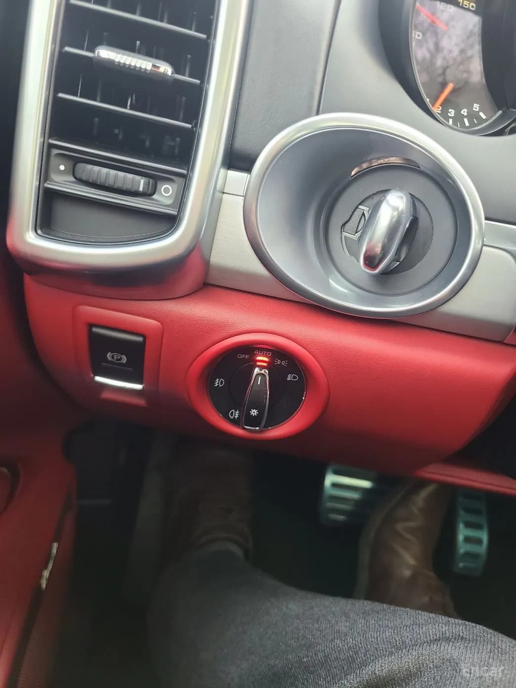 New Cayenne