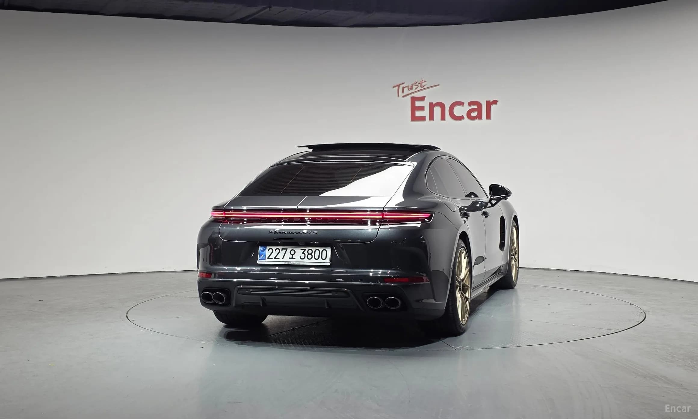 Panamera (976)