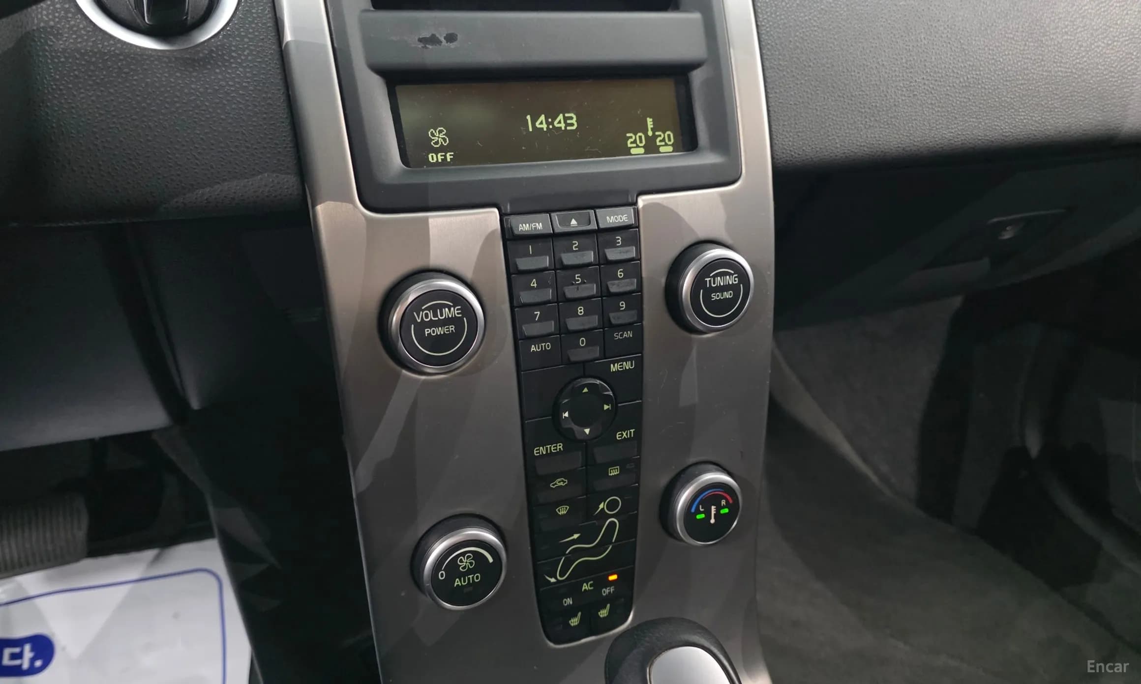 C30.