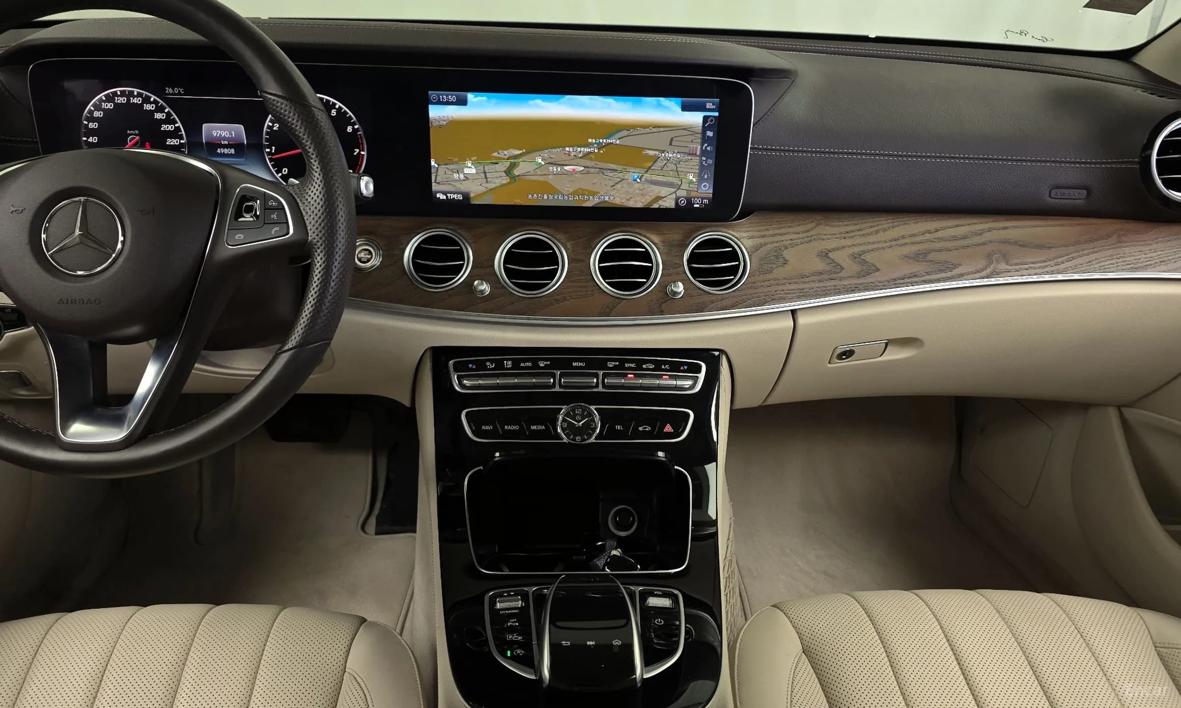 E-Class W213