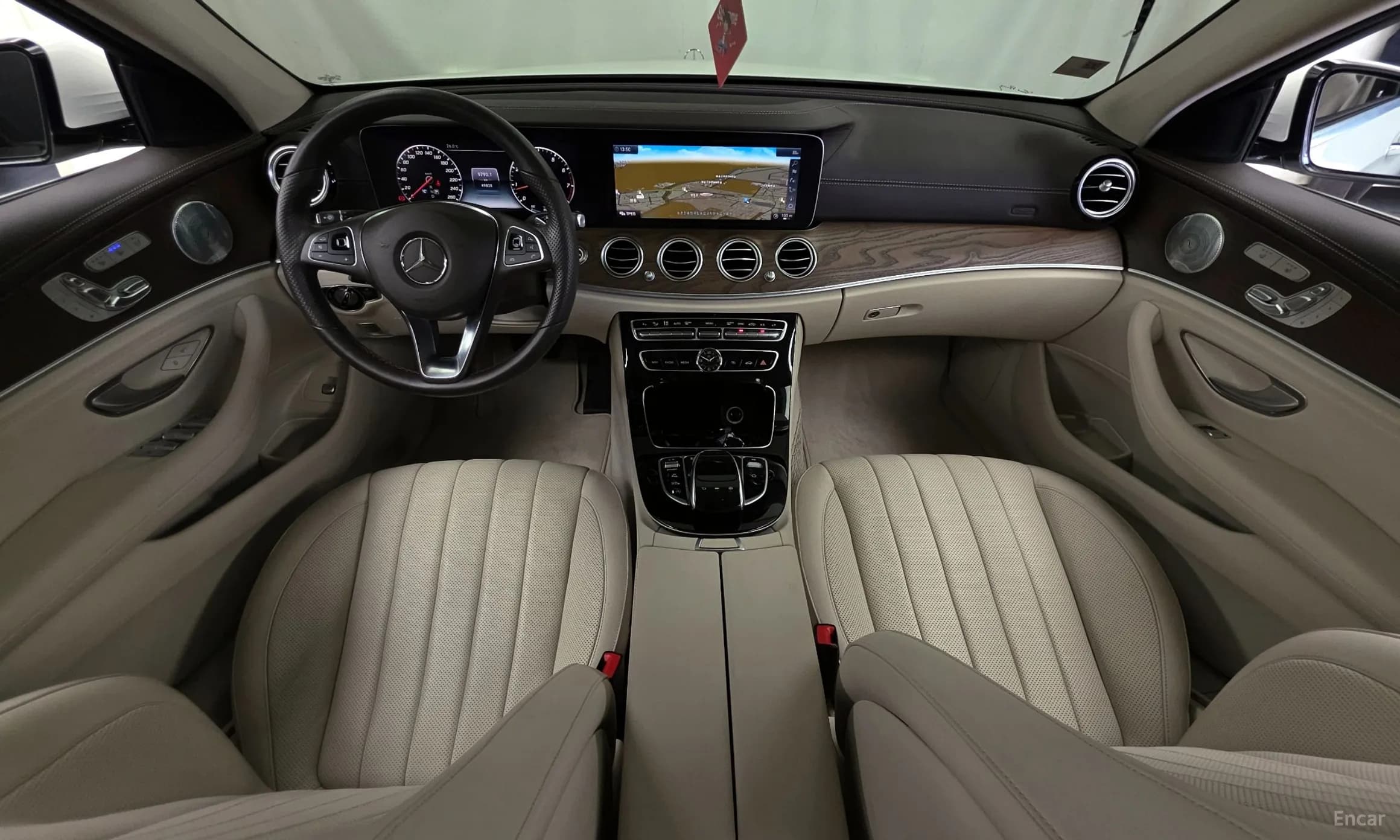 E-Class W213