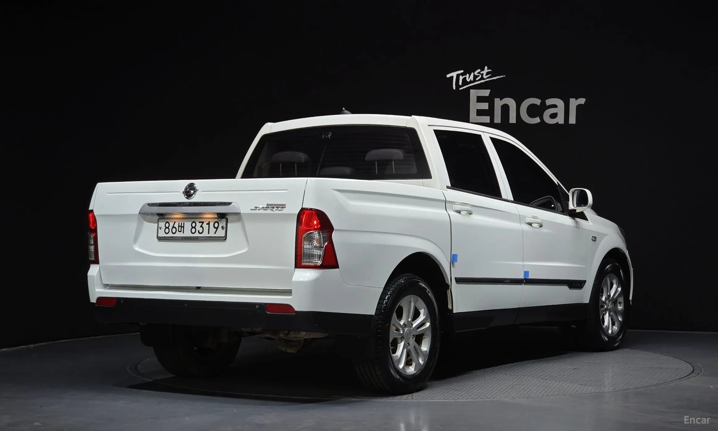 Korando Sports