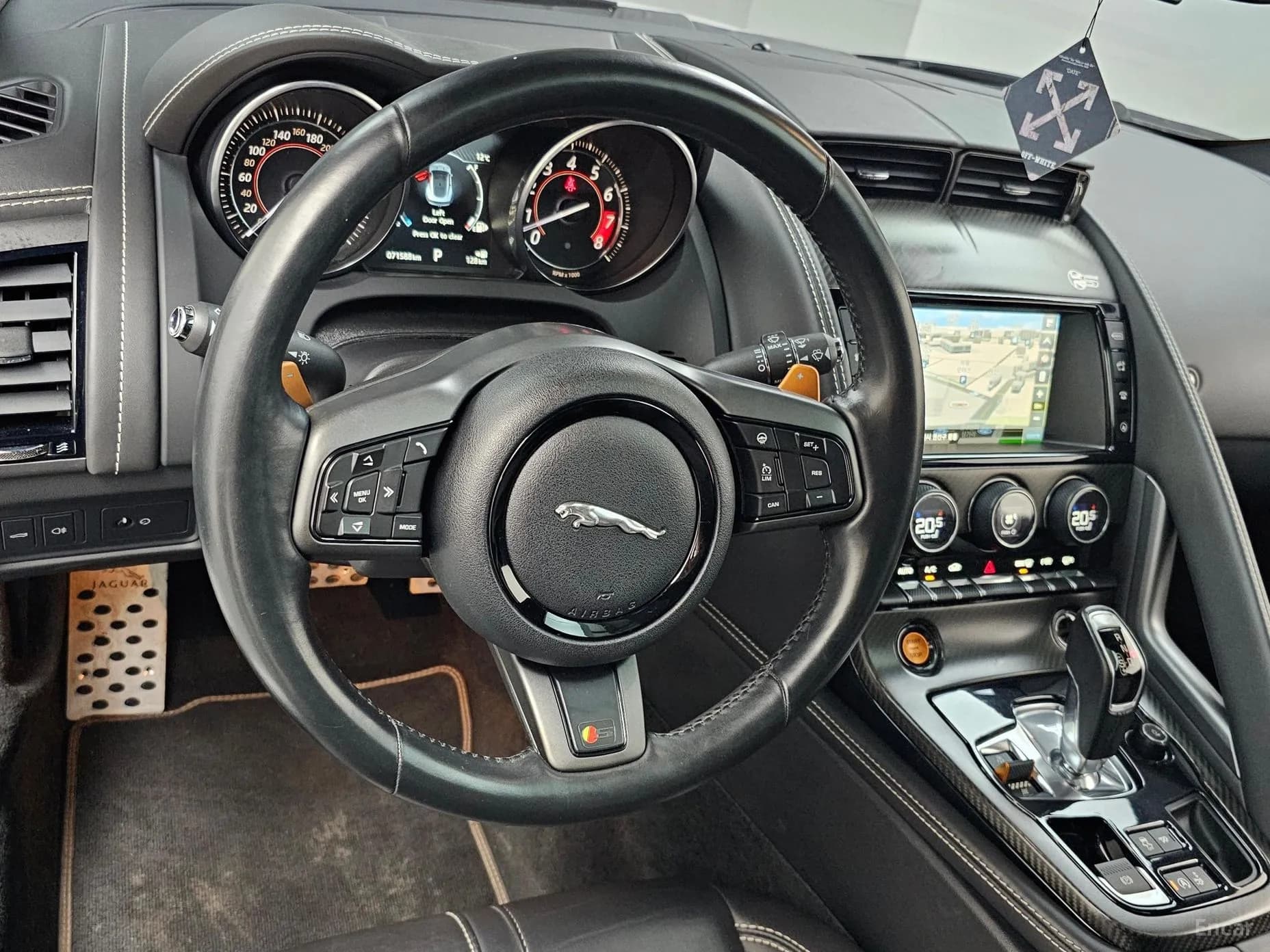 F-TYPE