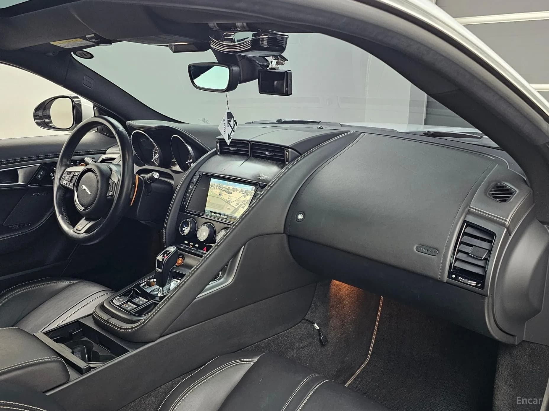F-TYPE