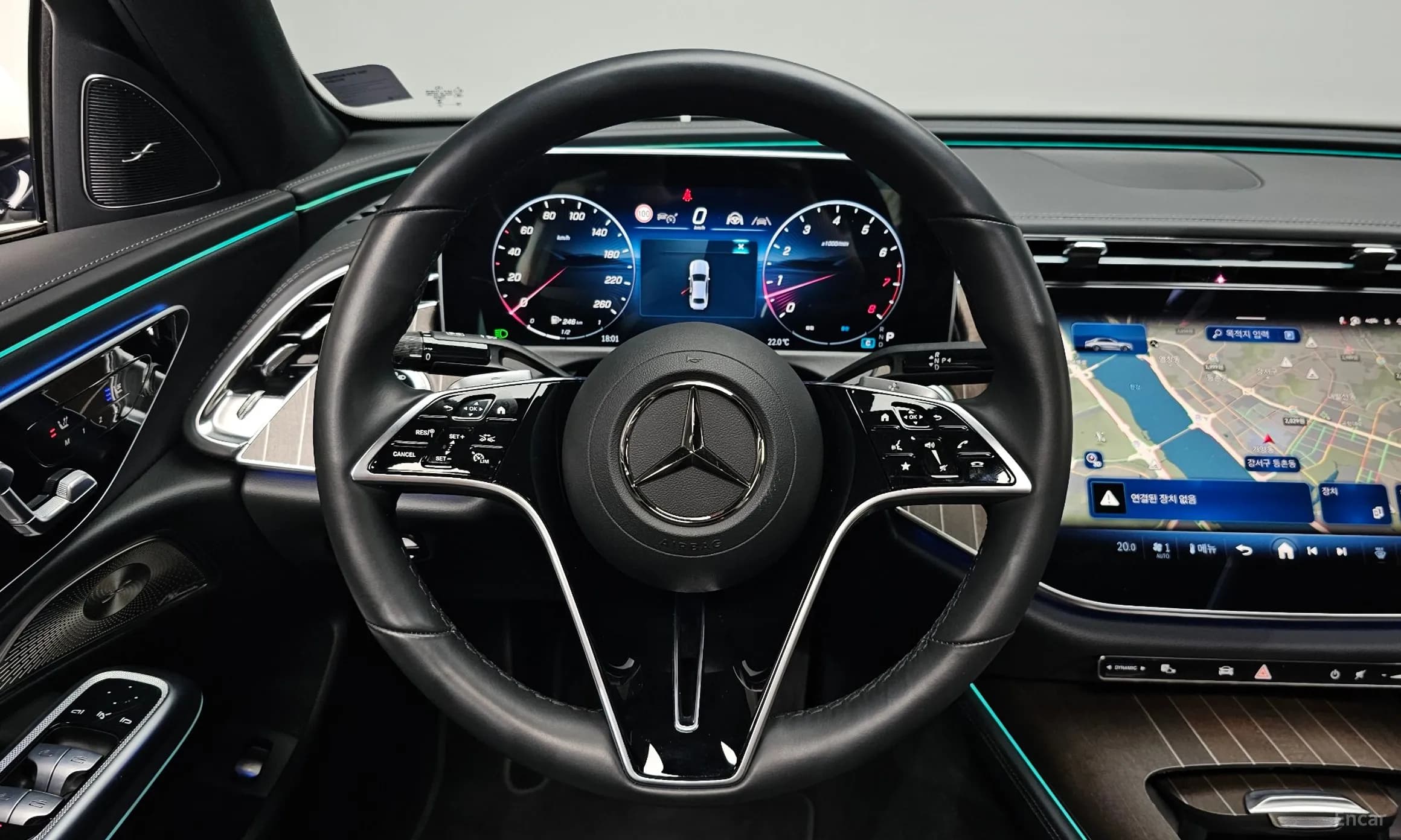 E-Class W214