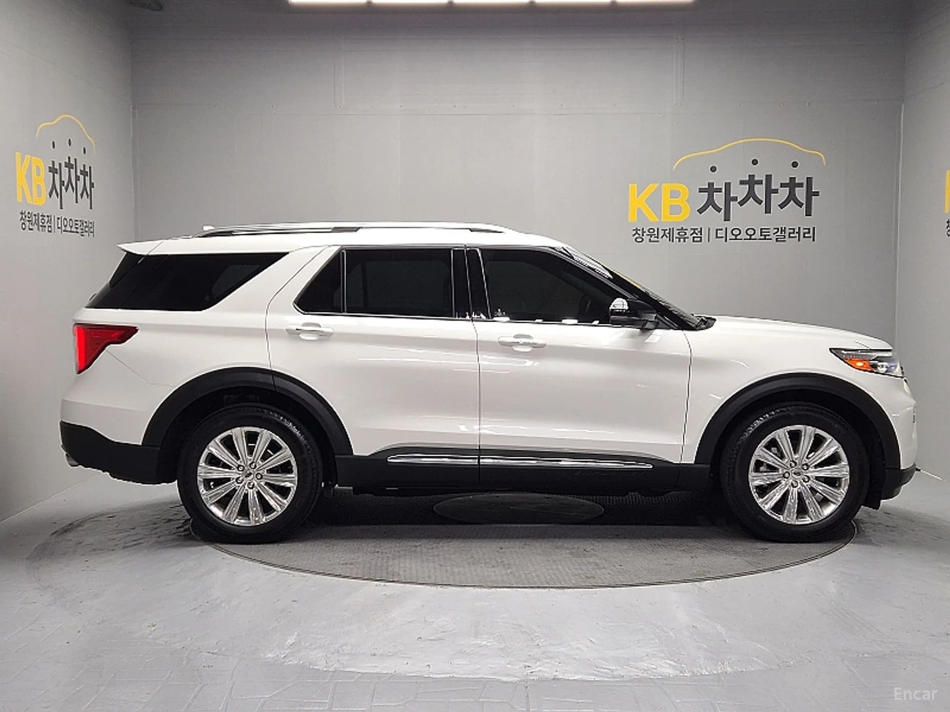 Explorer 6th Generation