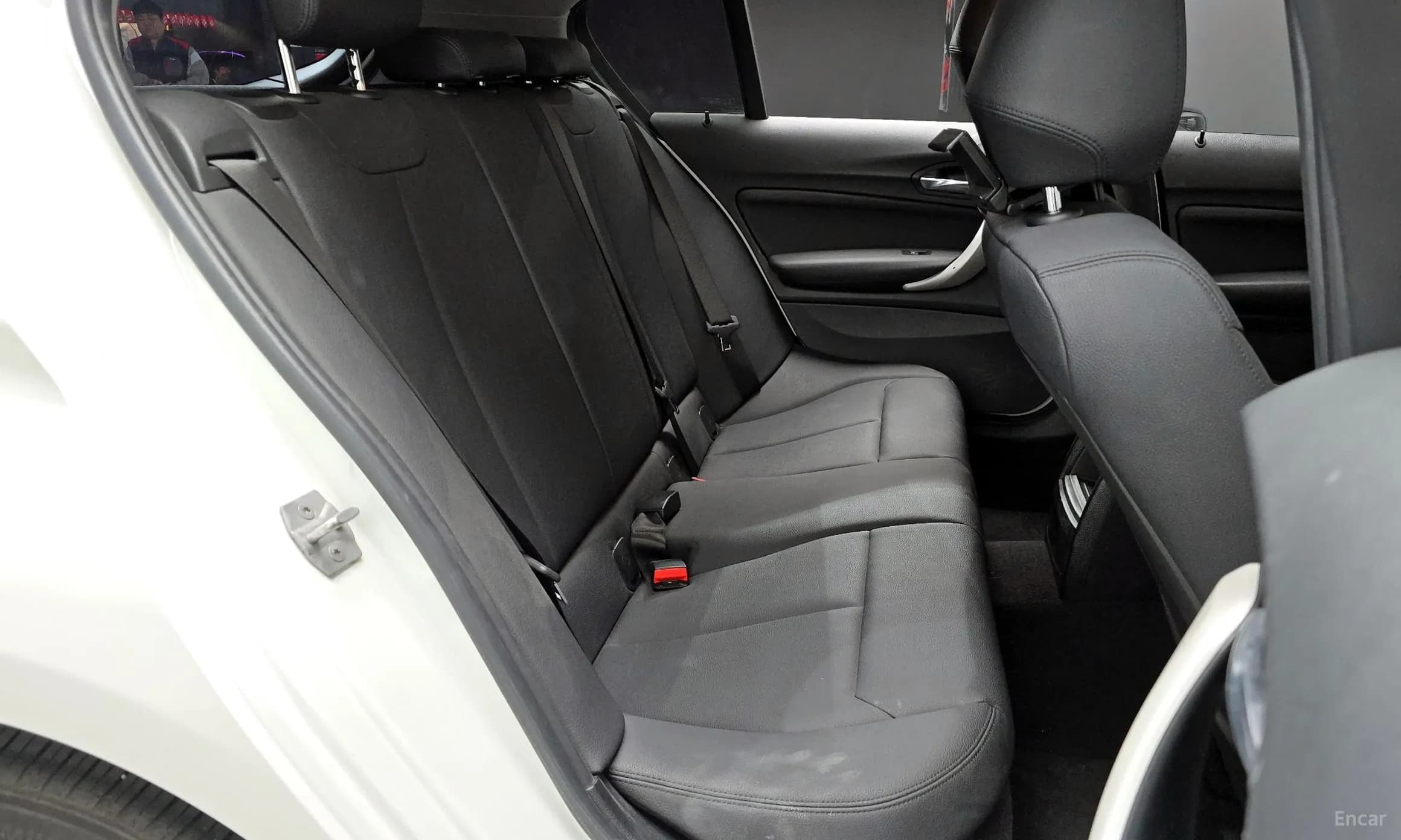 1 Series (F20)